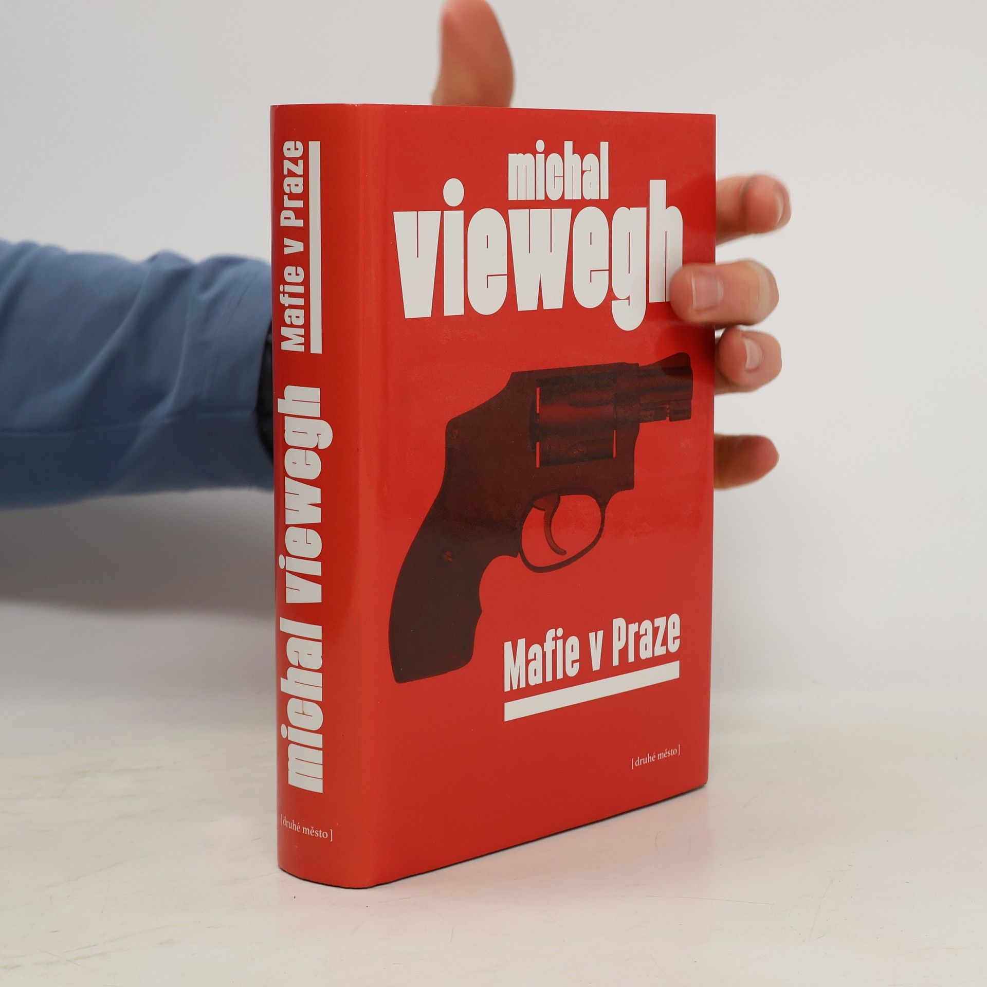 Michal Viewegh Mafie v Praze