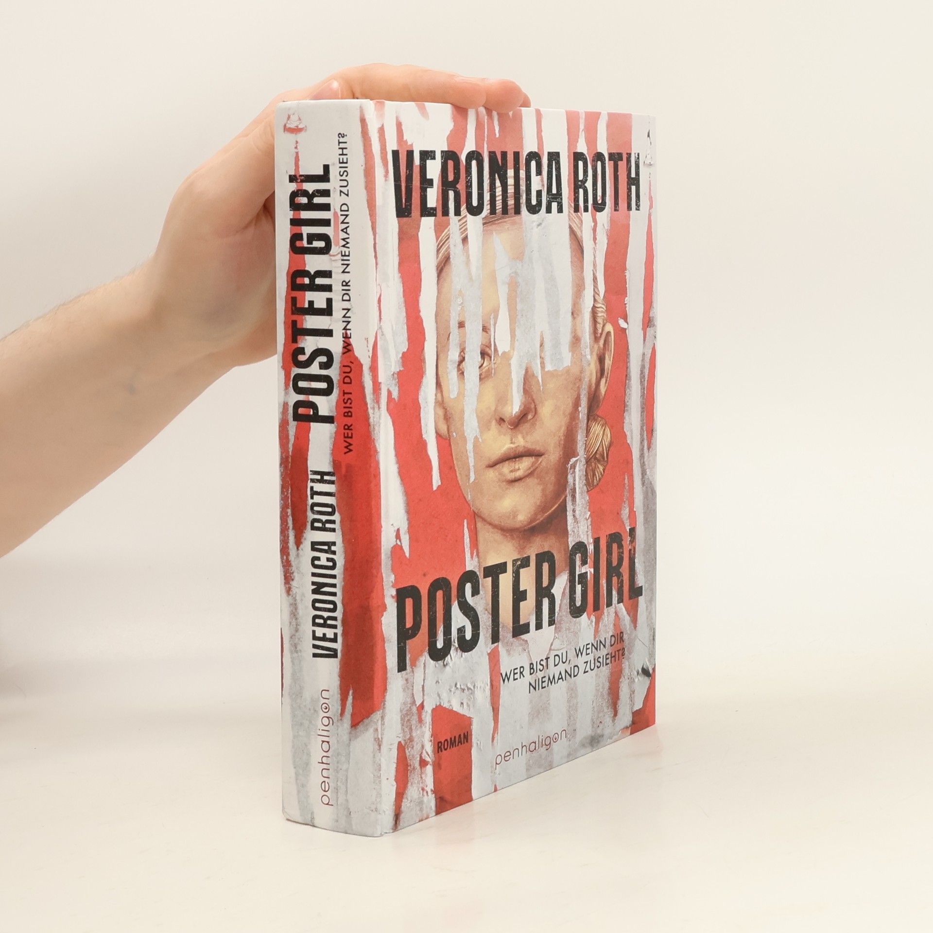 POSTER GIRL - Wer bist du, wenn dir niemand zusieht?