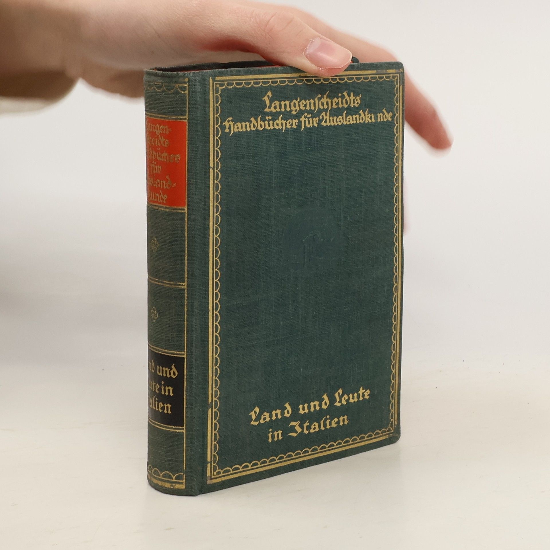 AA.VV. Langenscheidts Handbücher für Auslandkunde. Land und Leute in Italien