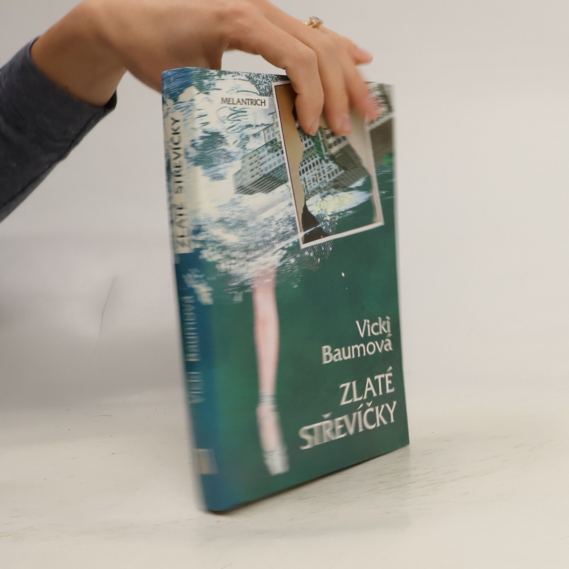 Zlaté střevíčky: Román primabaleríny