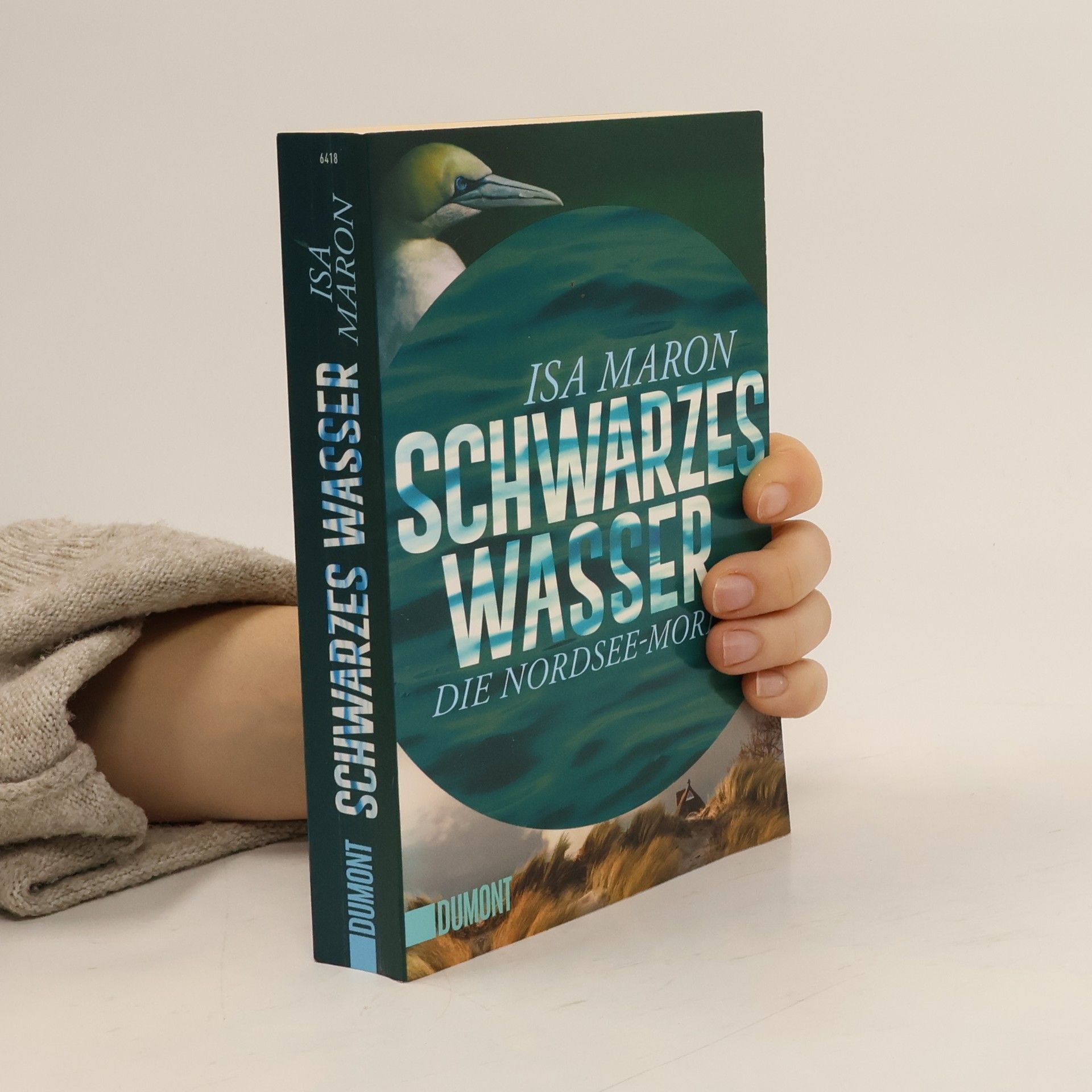 Isa Maron Schwarzes Wasser