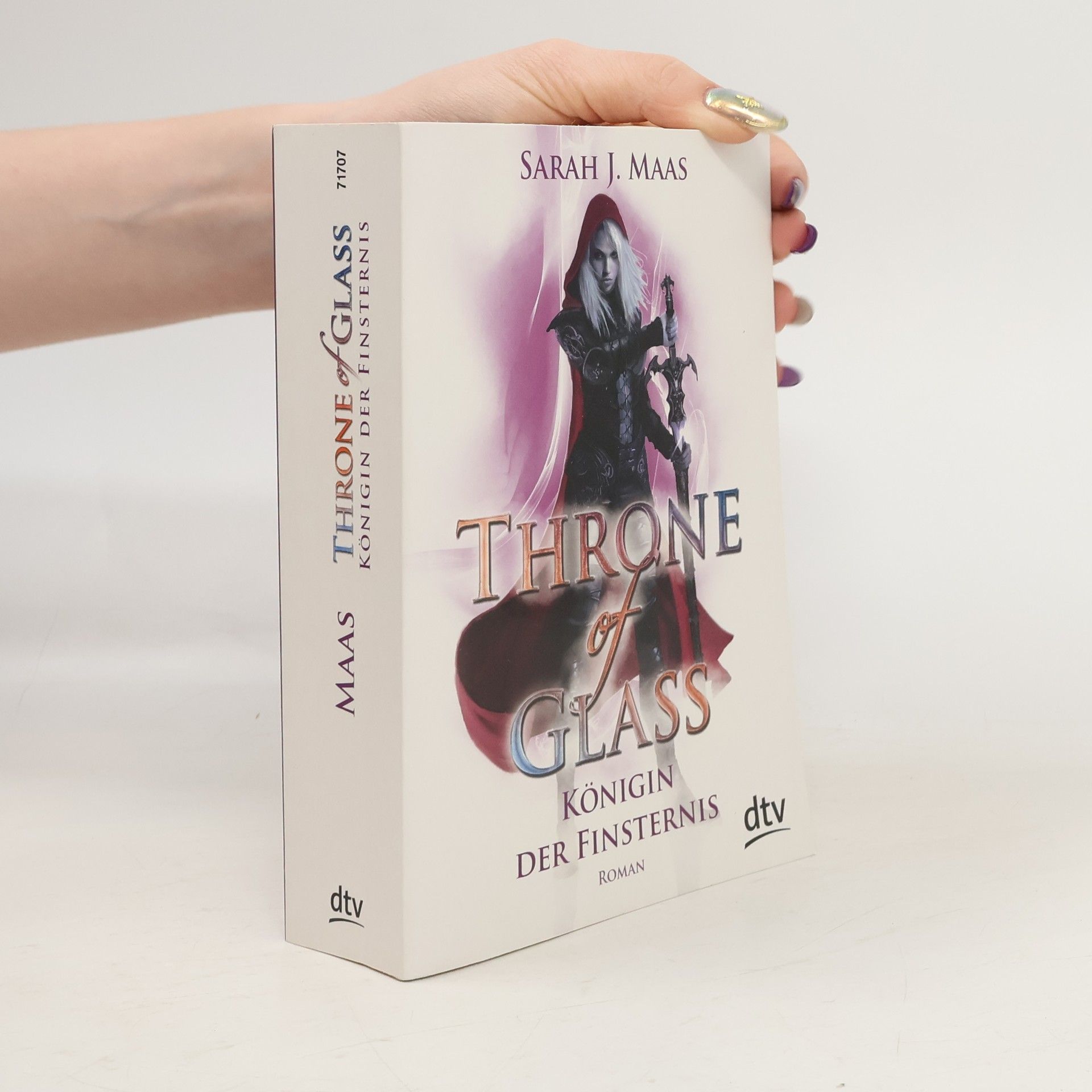 Königin der Finsternis