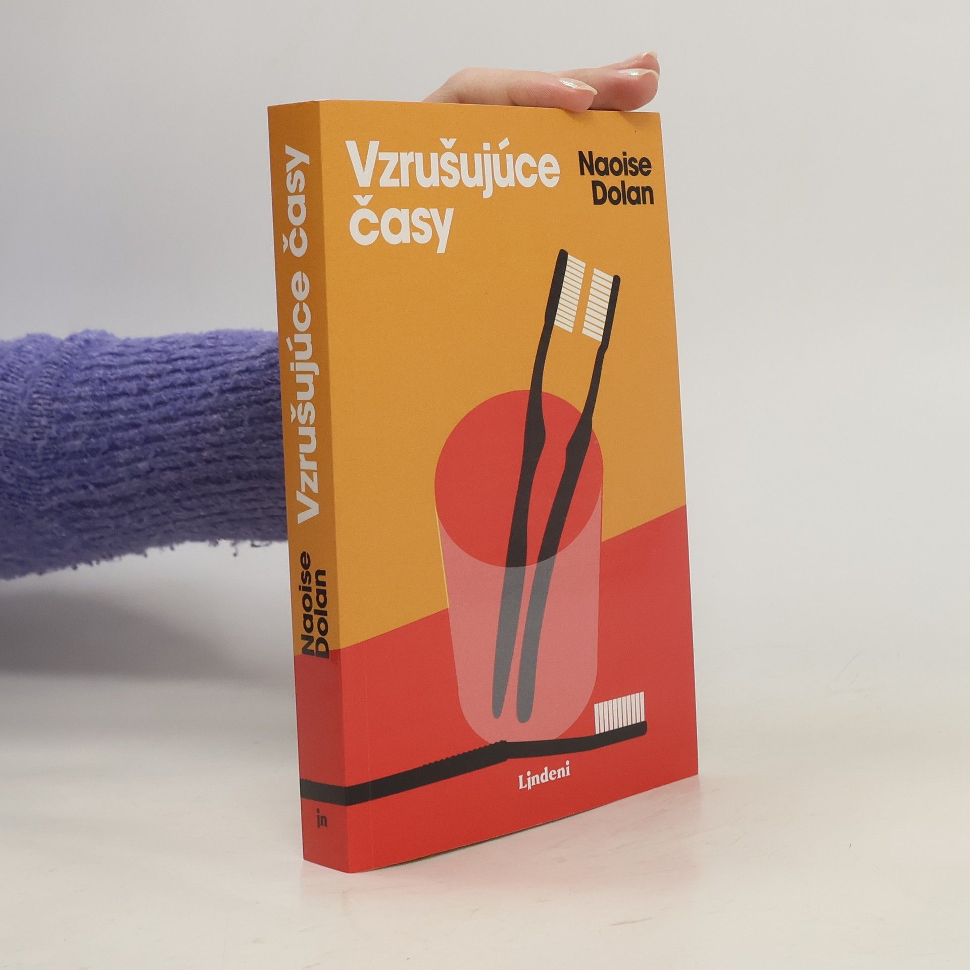 Naoise Dolan Vzrušujúce časy