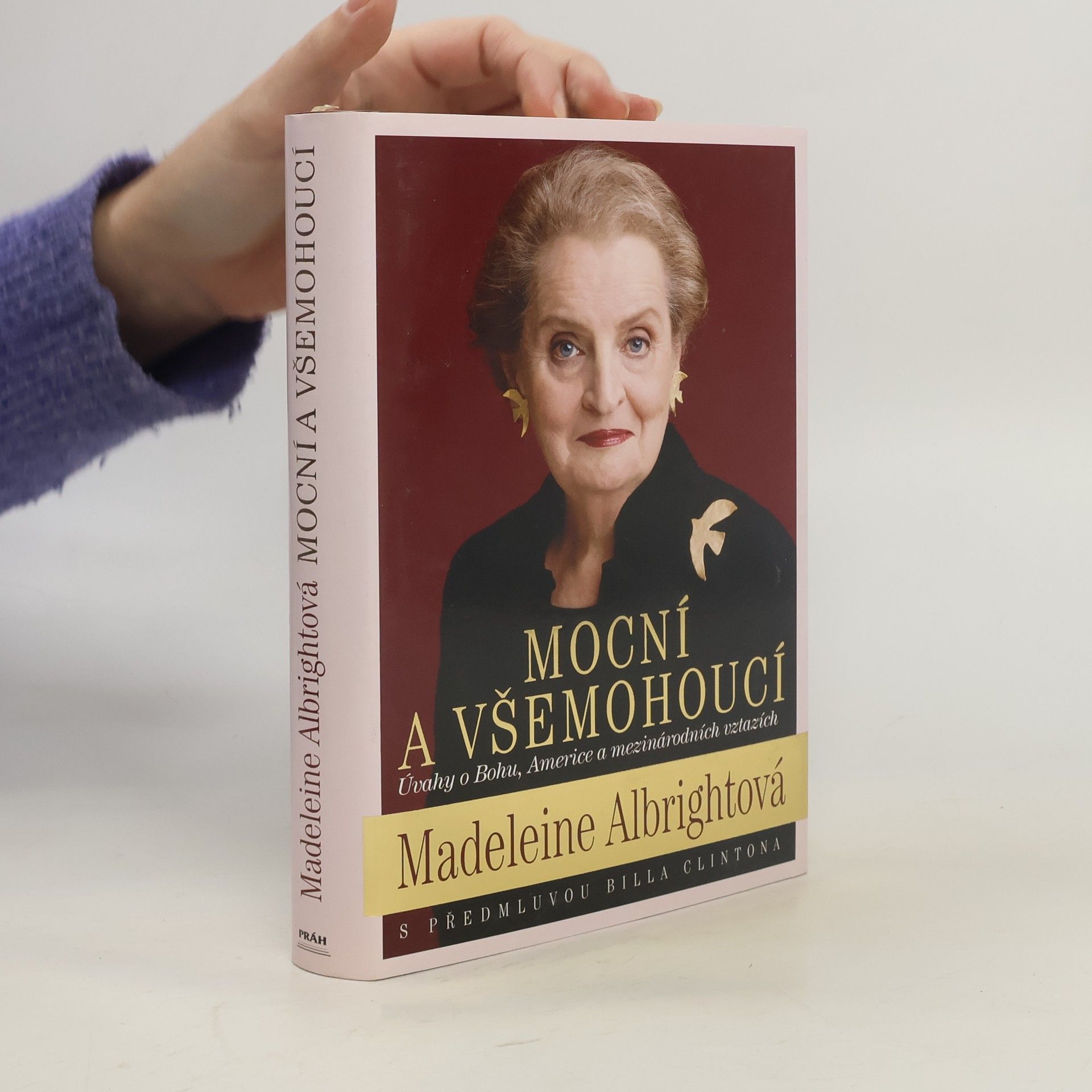 Mocní a všemohoucí