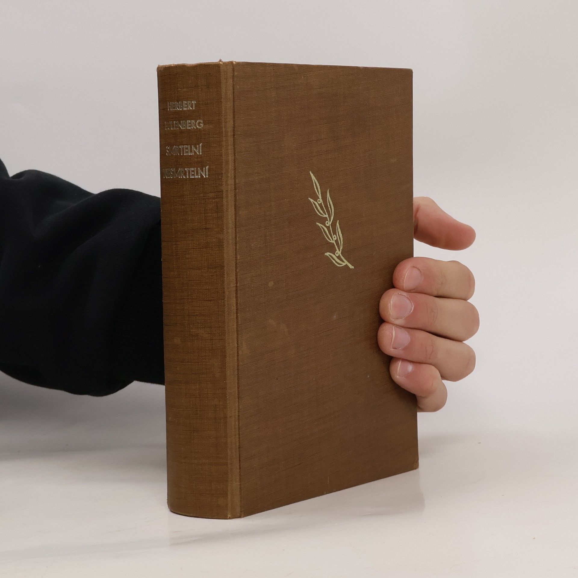 Smrtelní - nesmrtelní 