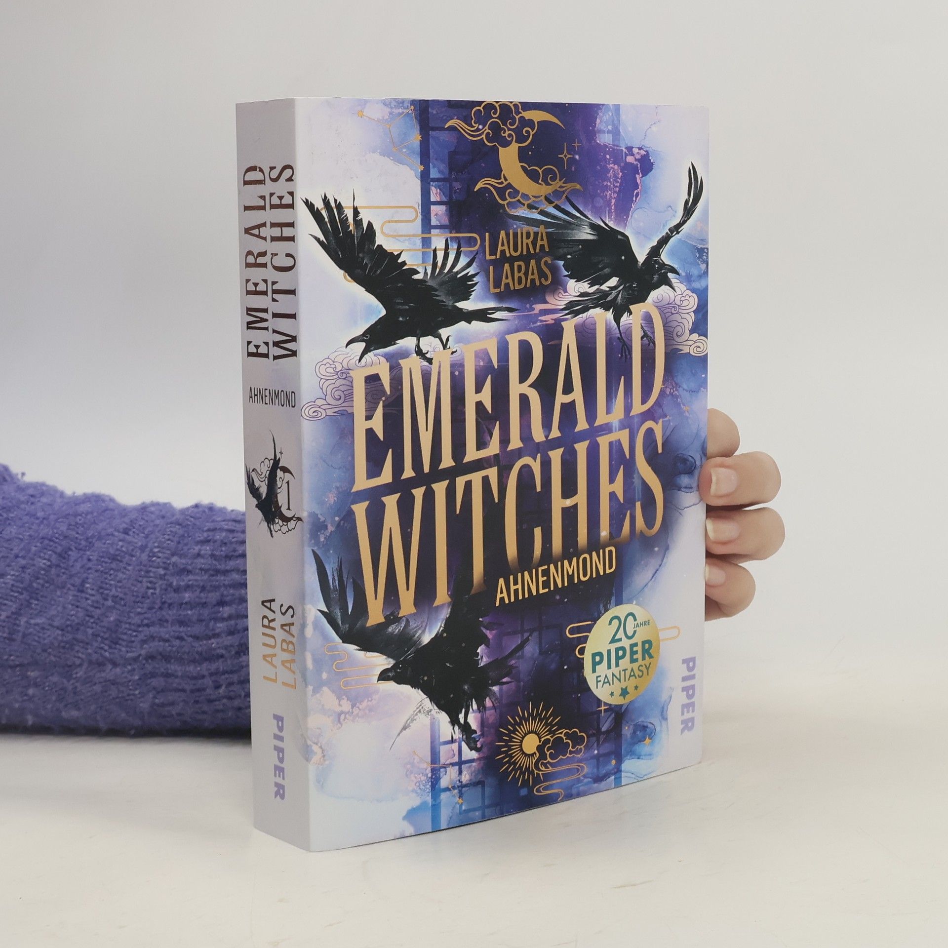 Laura Labas Emerald Witches