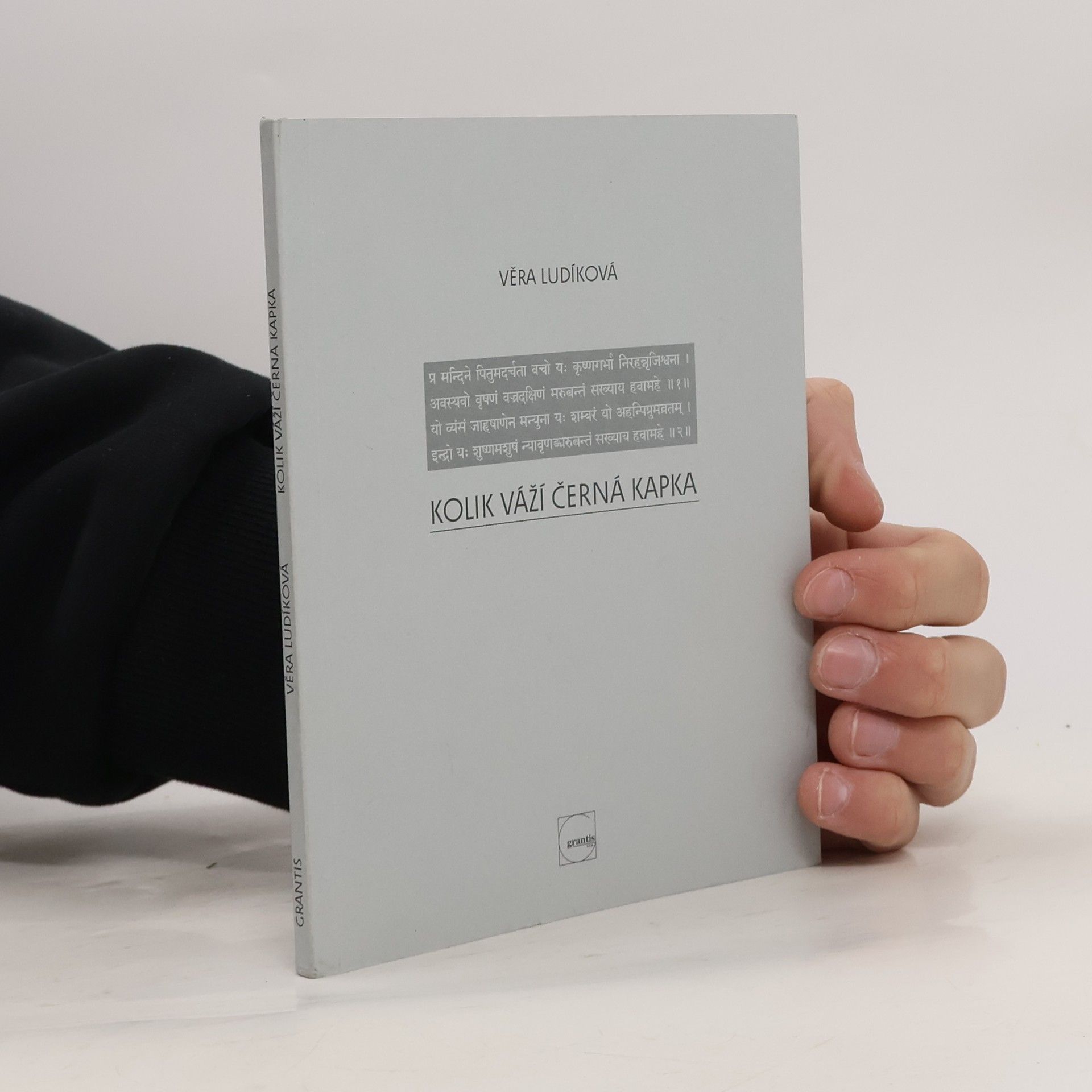 Kolik váží černá kapka