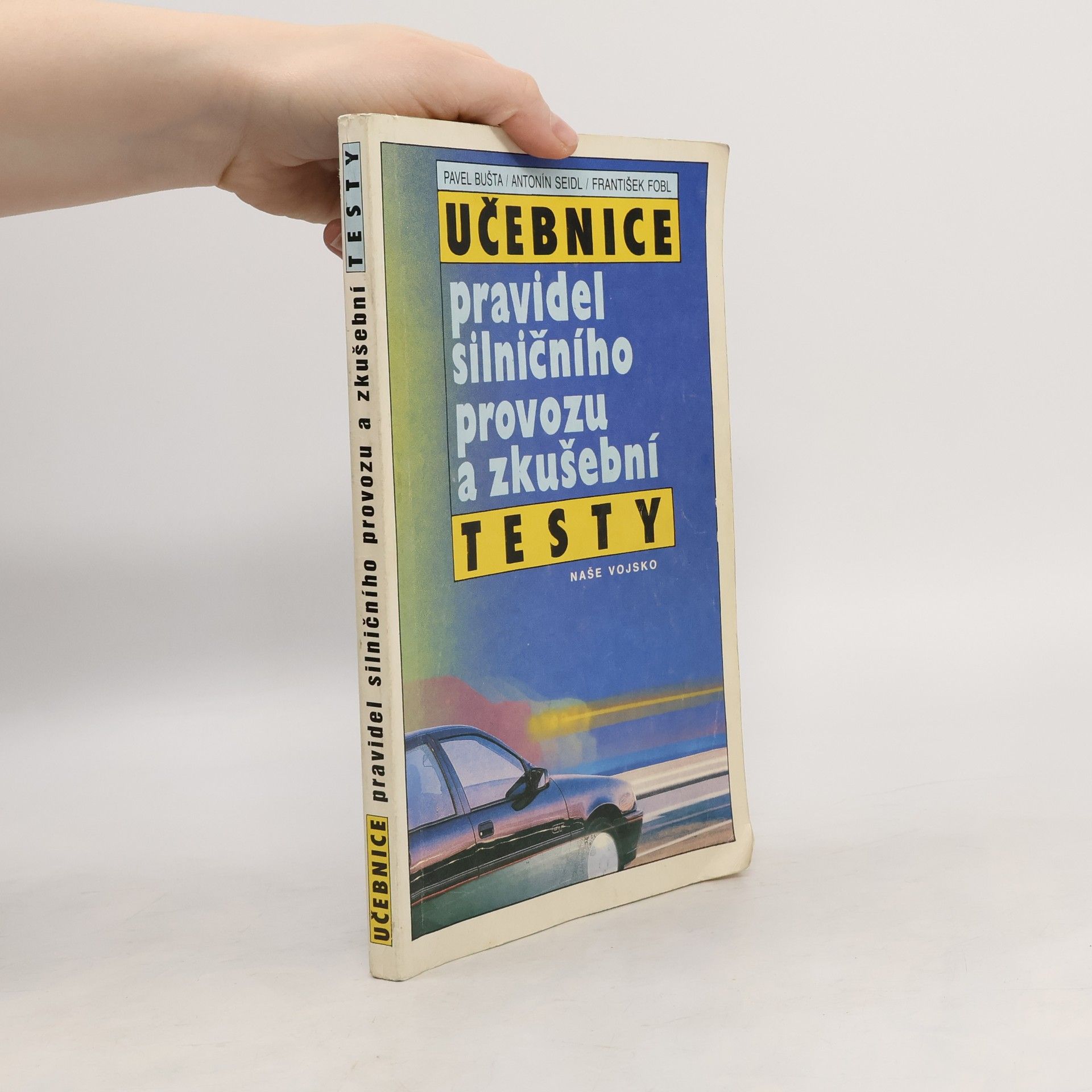 Učebnice pravidel silničního provozu a zkušební testy