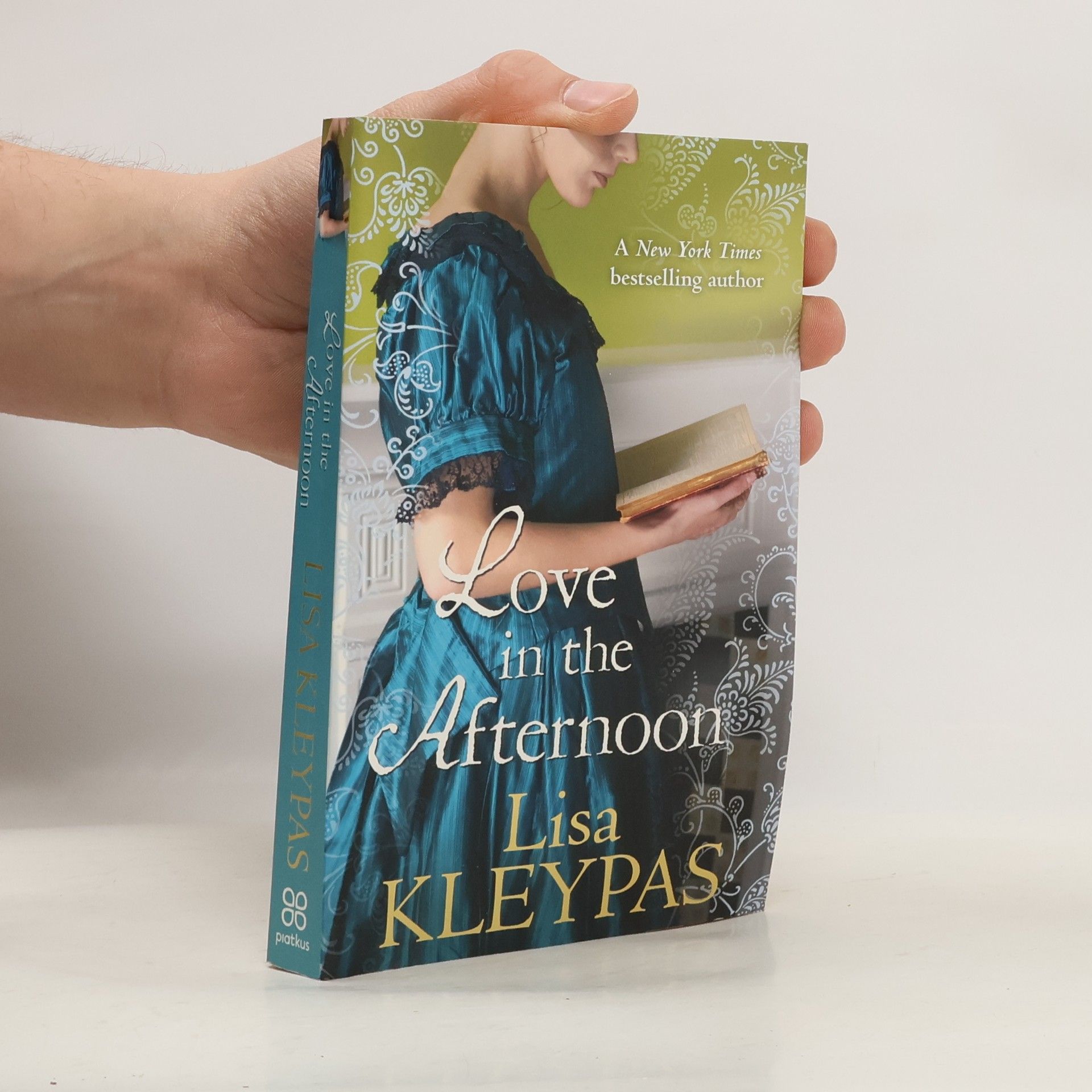 Lisa Kleypas Love In The Afternoon