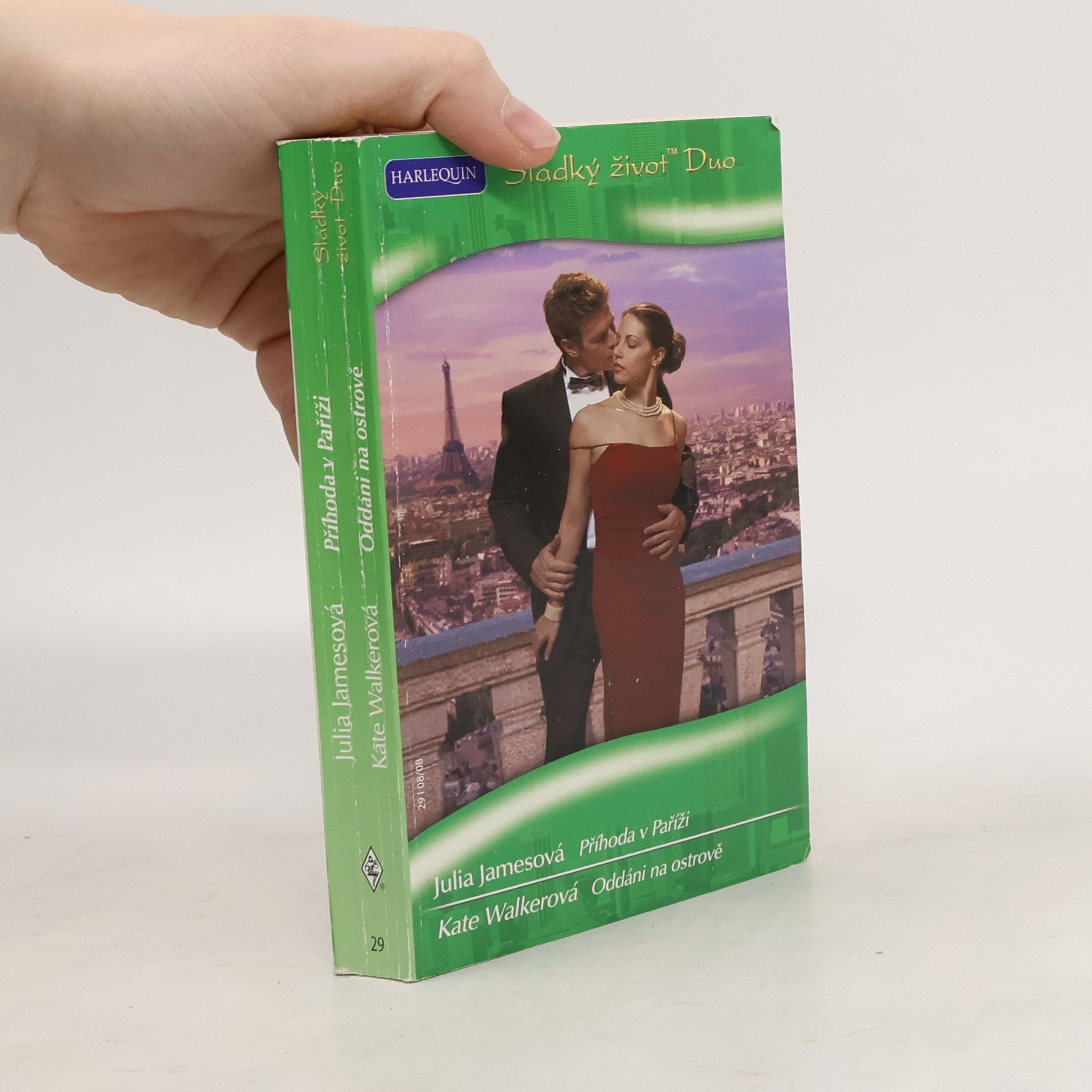 Julia James Příhoda v Paříži / Oddáni na ostrově