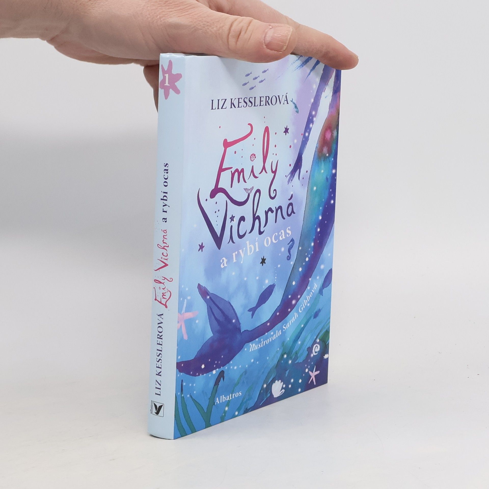 Emily Vichrná a rybí ocas