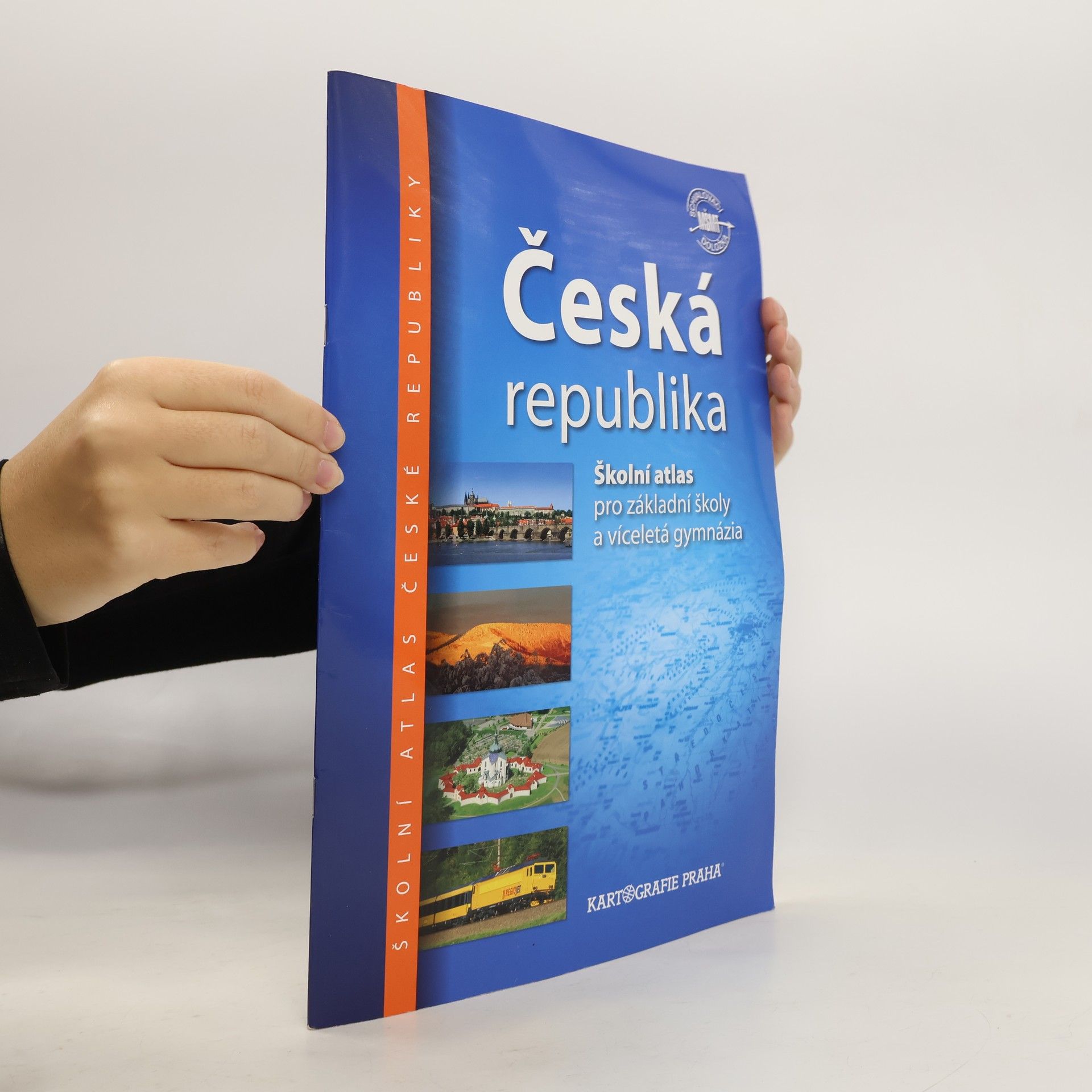 Autorenkollektiv Česká republika školní atlas pro základní školy a víceletá gymnázia