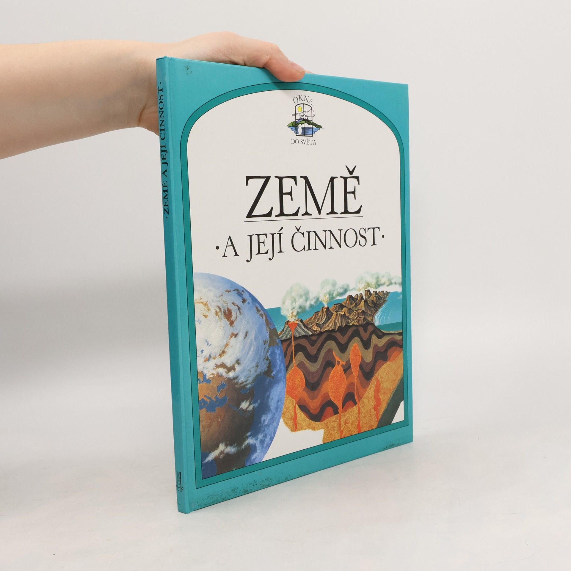 Země a její činnost