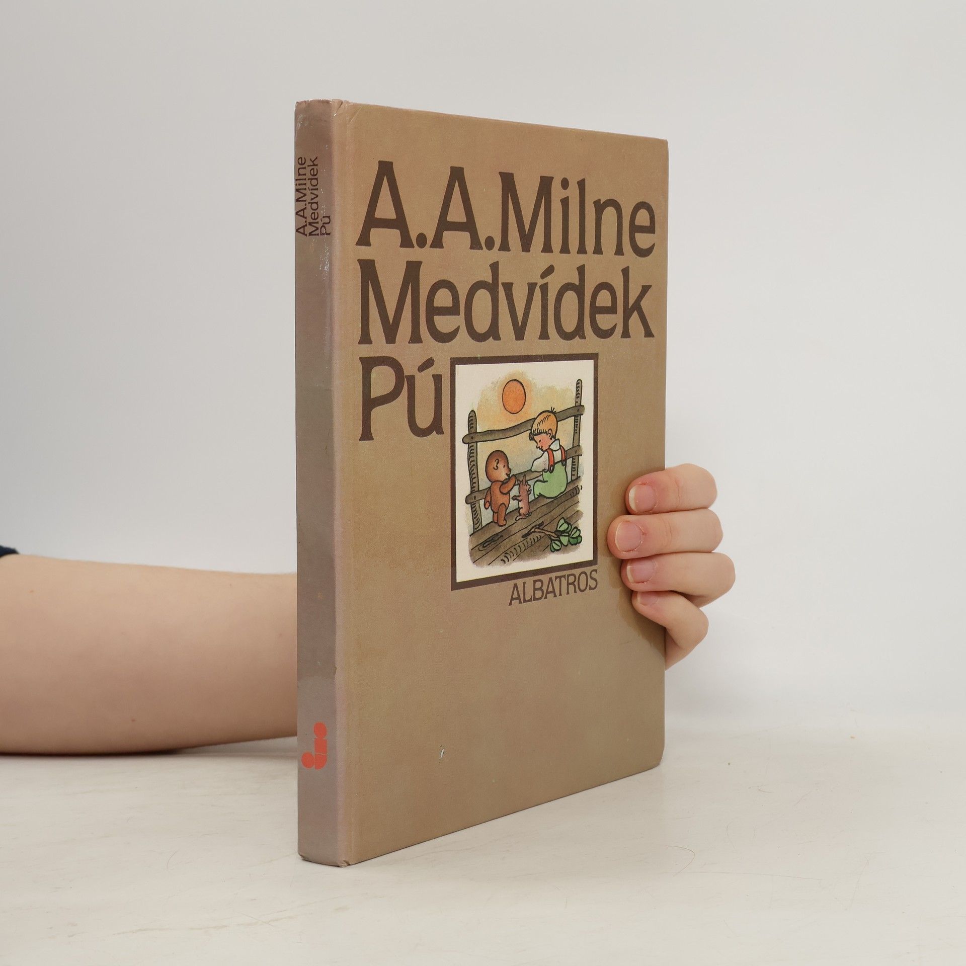 Alan Alexander Milne Medvídek Pú