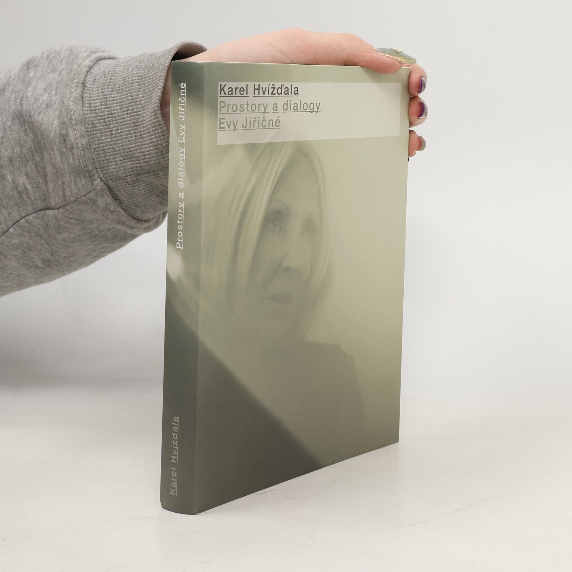 Prostory a dialogy Evy Jiřičné