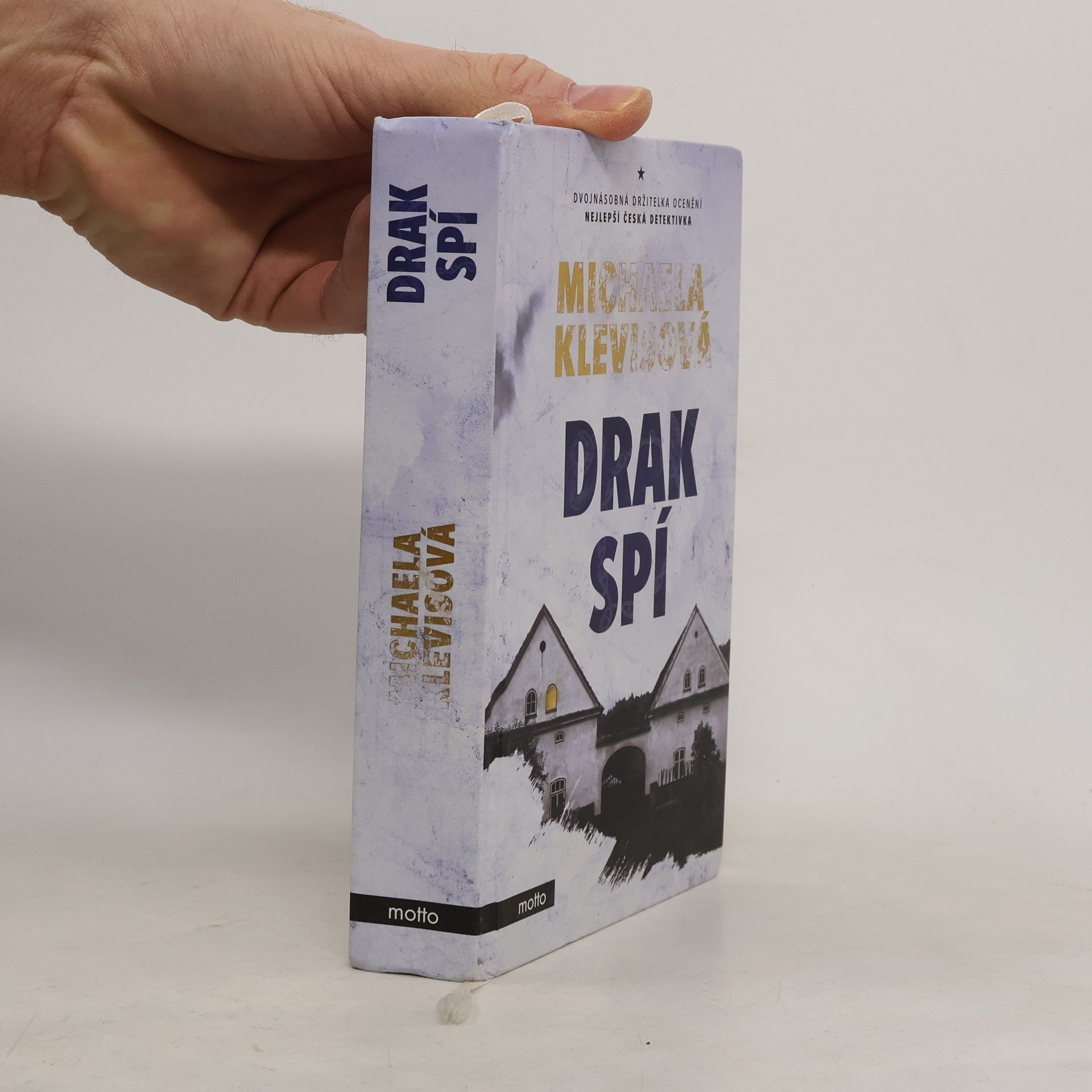 Michaela Klevisová Drak spí