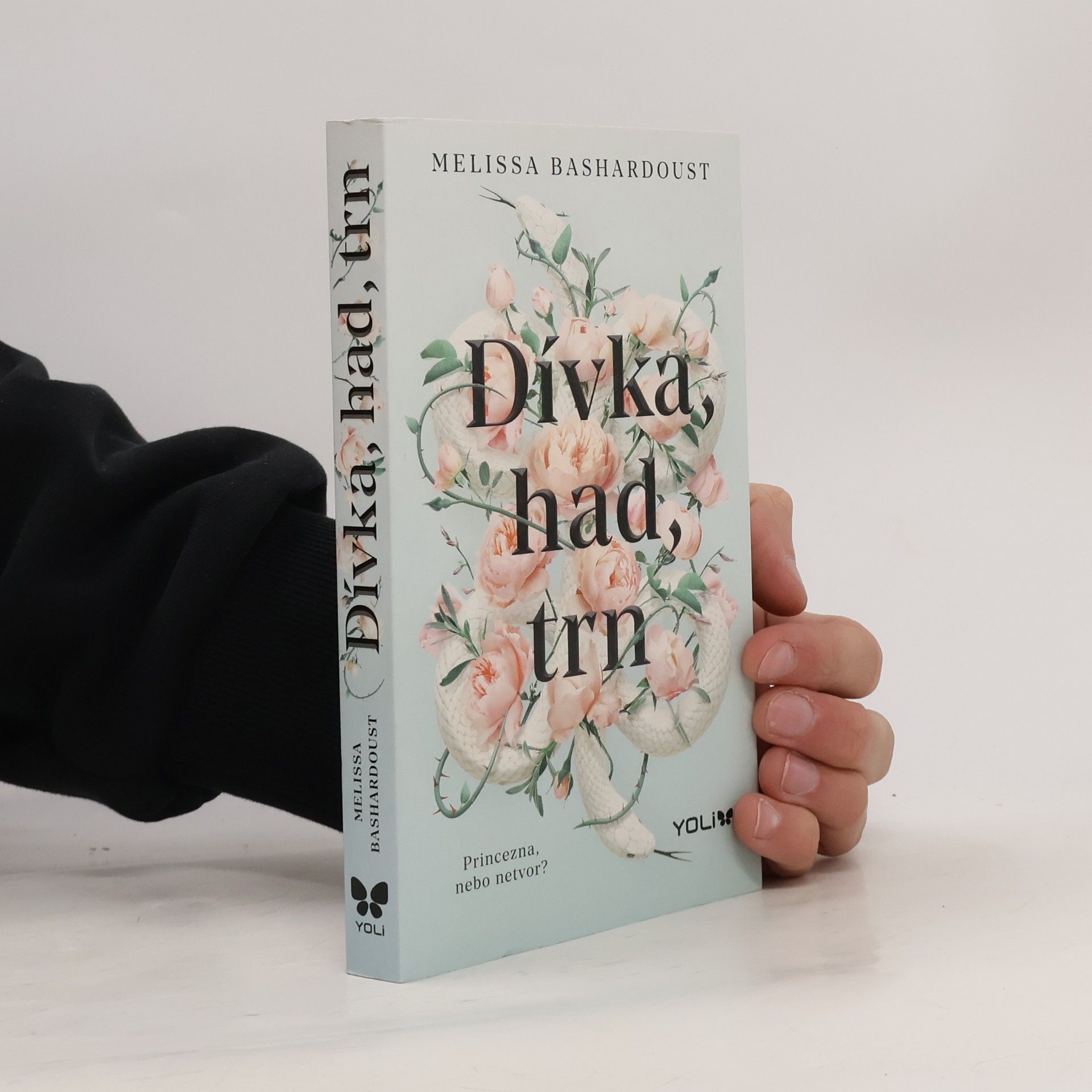 Melissa Bashardoust Dívka, had, trn