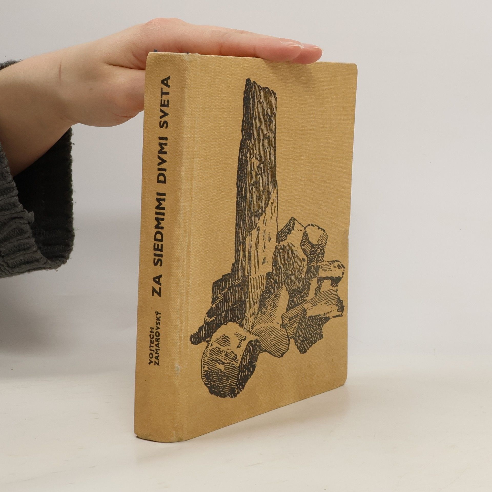 Vojtech Zamarovský Za siedmimi divmi sveta