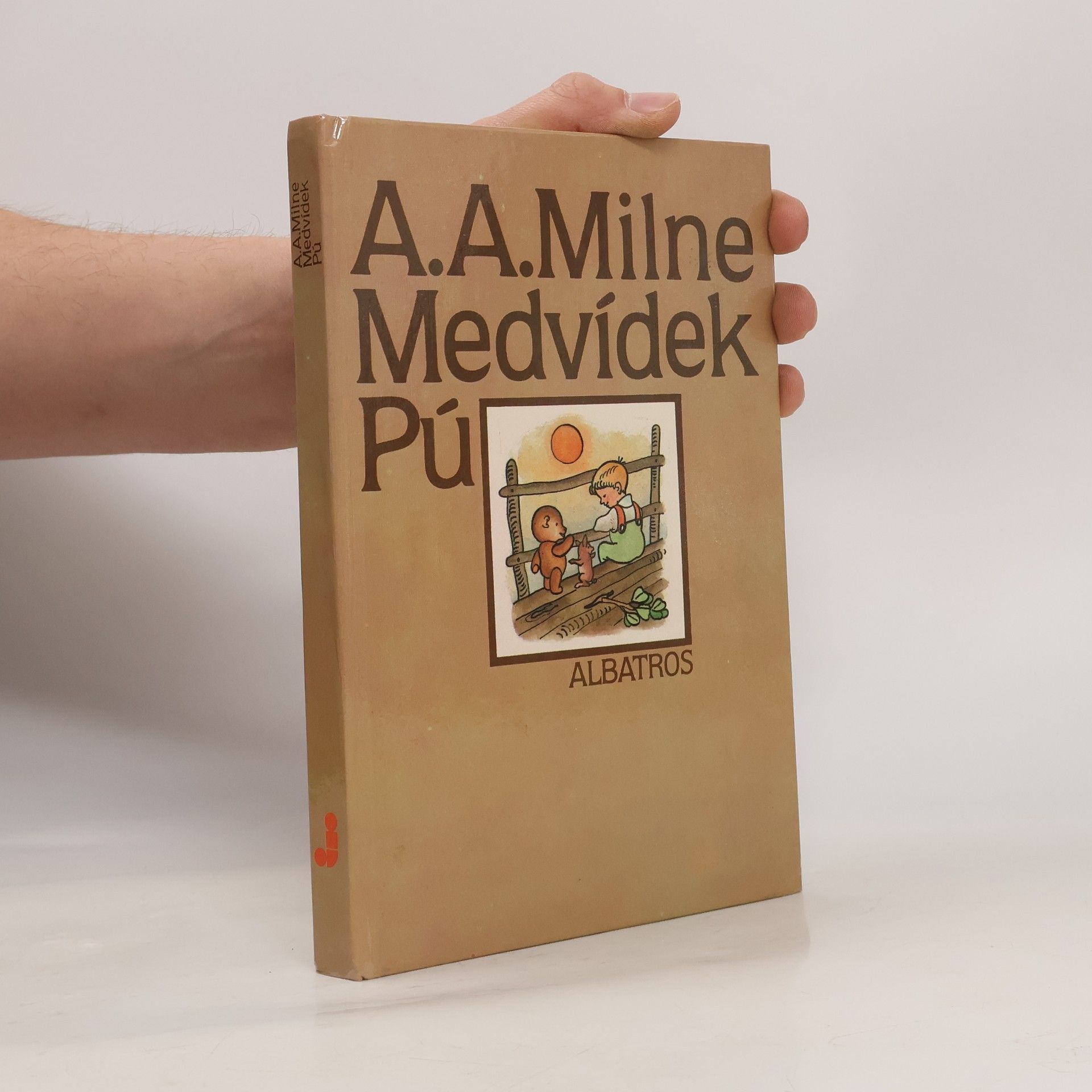Alan Alexander Milne Medvídek Pú