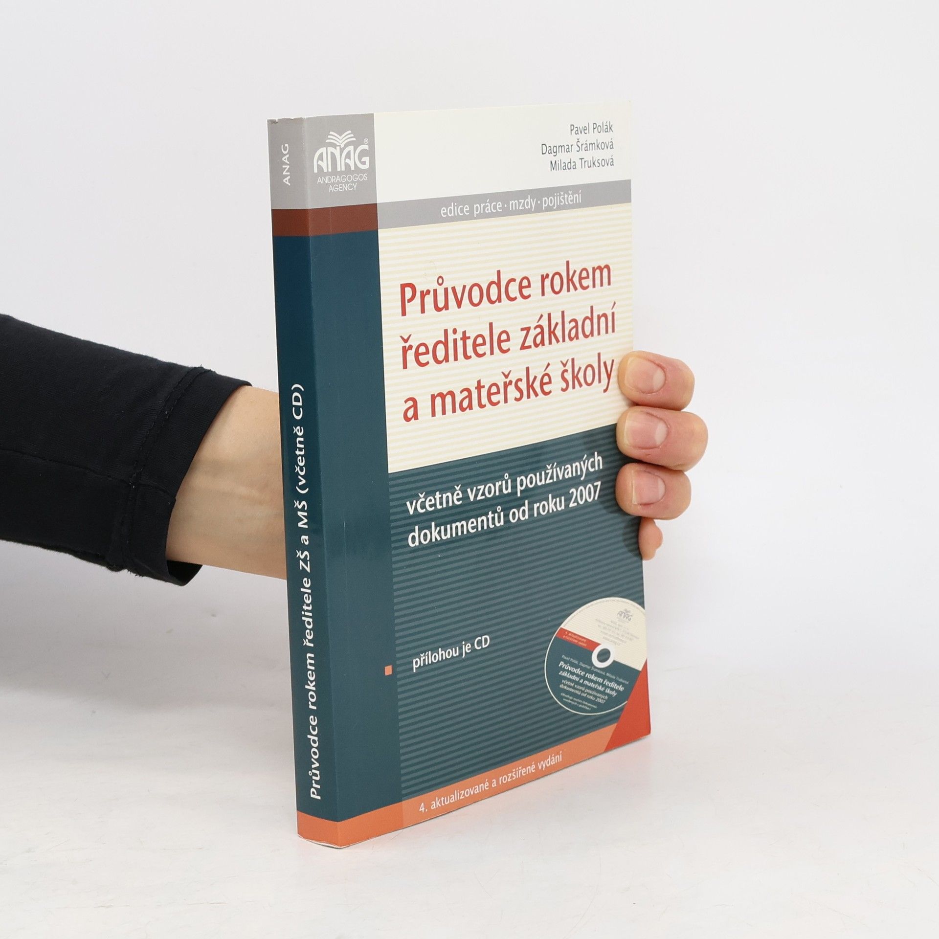 Průvodce rokem ředitele základní a mateřské školy