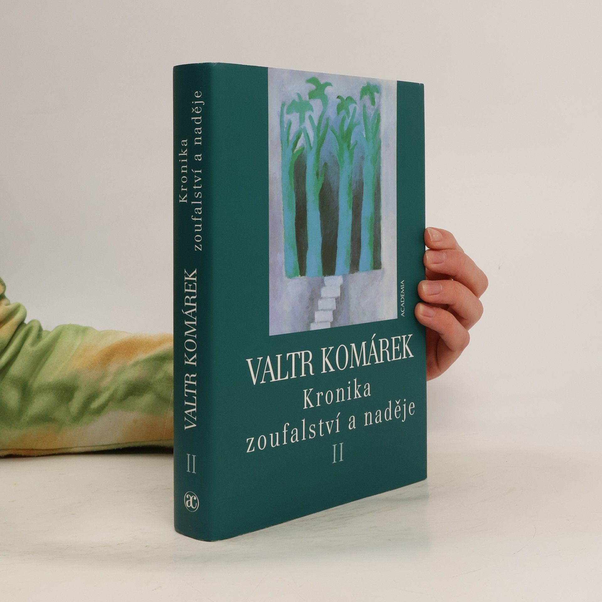 Valtr Komárek Kronika zoufalství a naděje. Sága z hlubin 20. století 2. díl