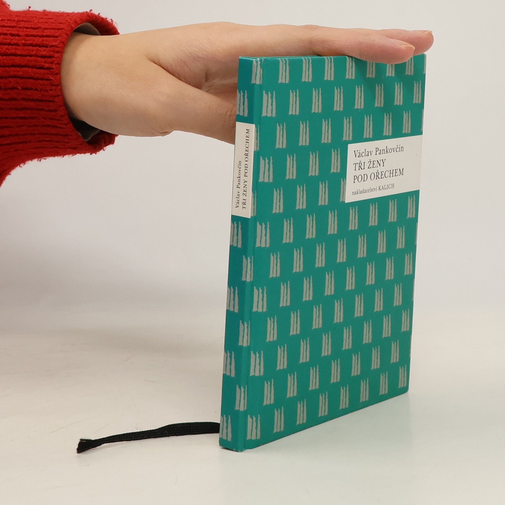 Václav Pankovčín Tři ženy pod ořechem