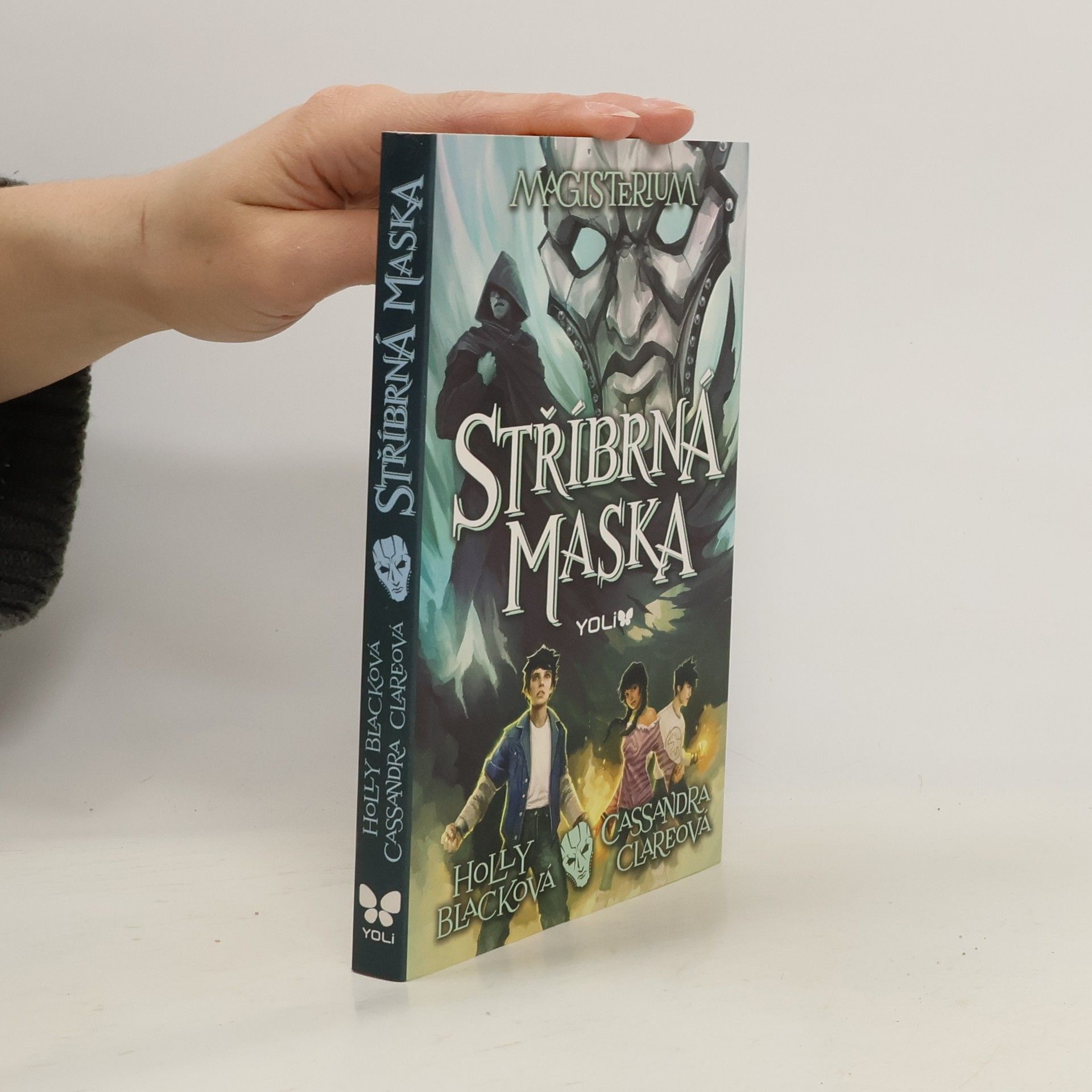 Holly Black Magisterium 4. Stříbrná maska