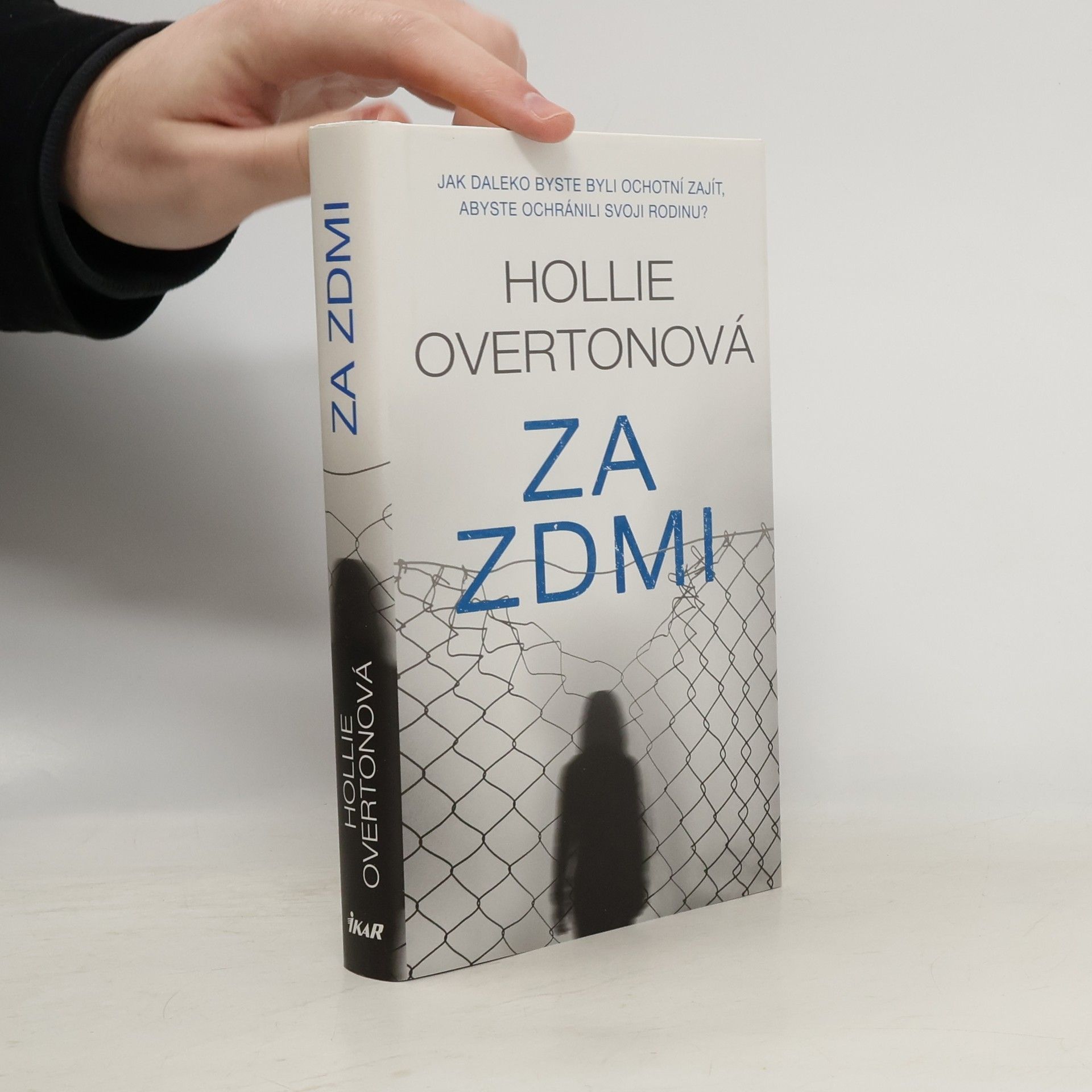 Hollie Overton Za zdmi