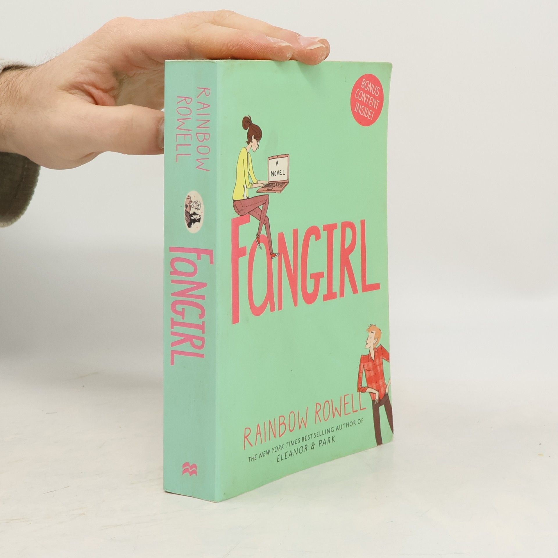 Rainbow Rowell Fangirl