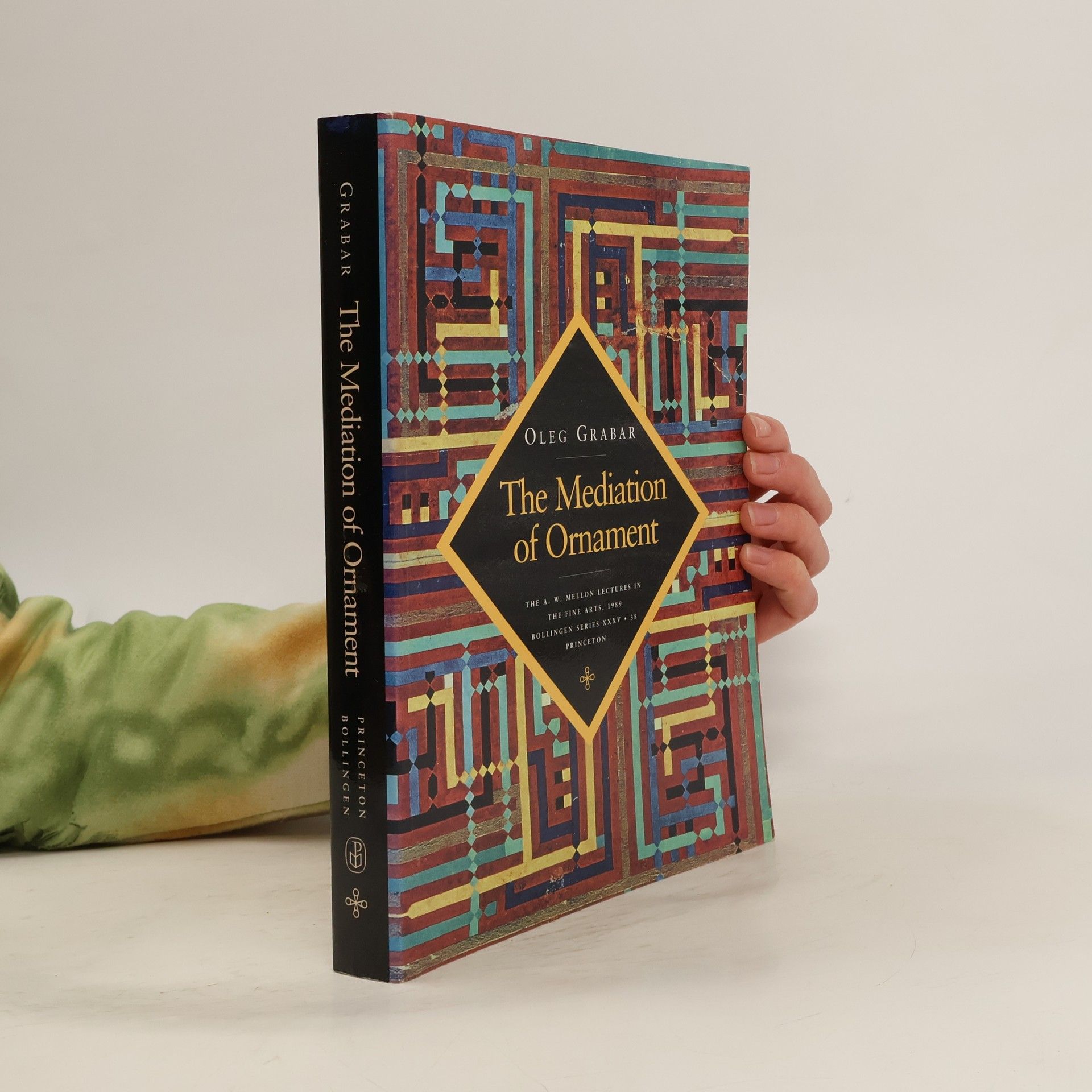 The Mediation of Ornament