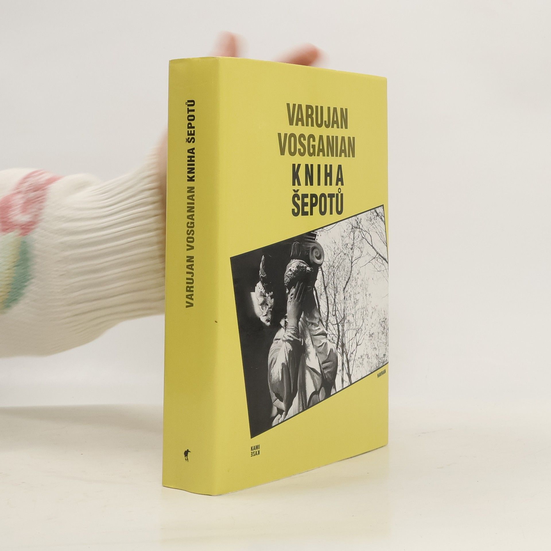 Varujan Vosganian Kniha šepotů