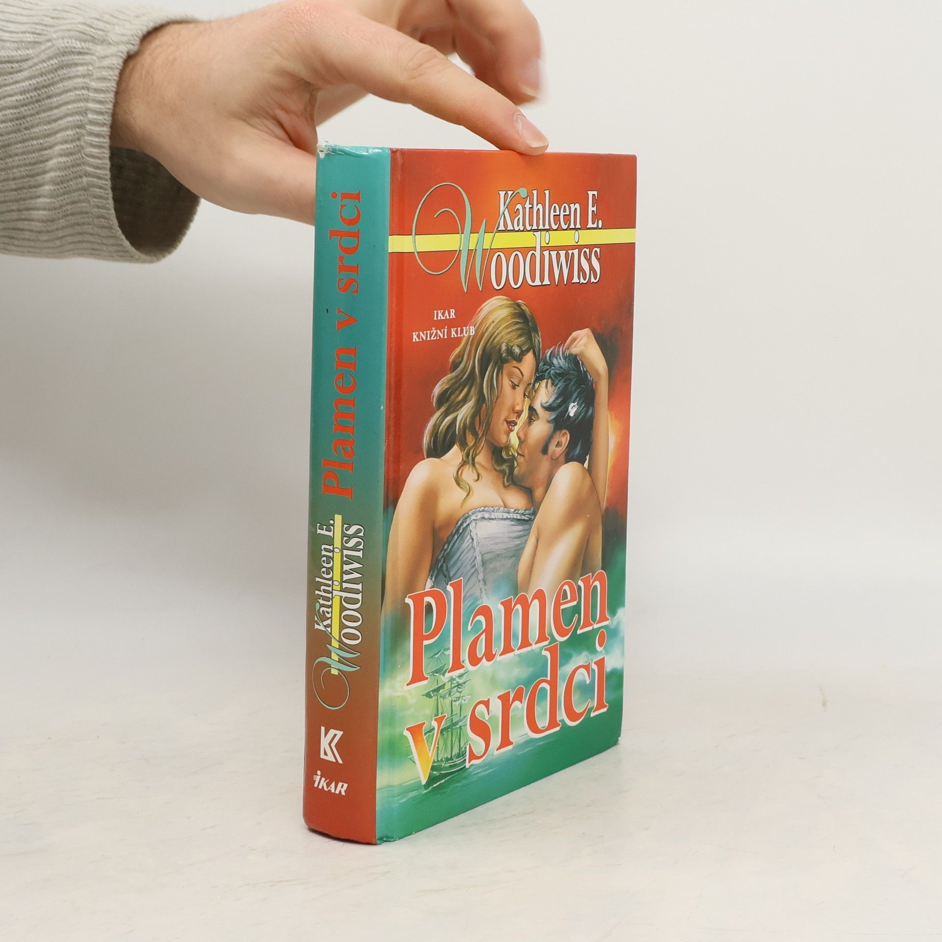 Kathleen E. Woodiwiss Plamen v srdci
