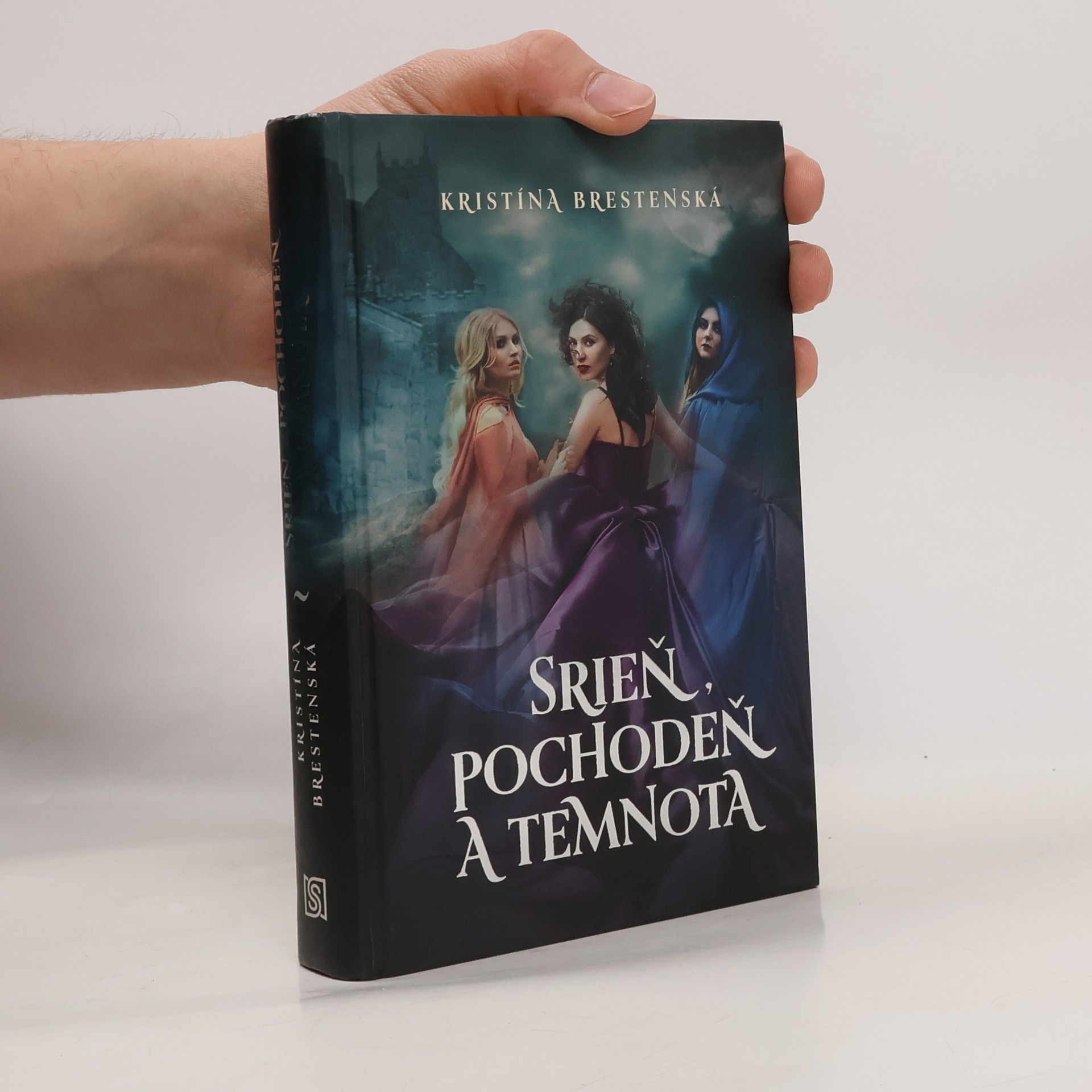 Srieň, pochodeň a temnota