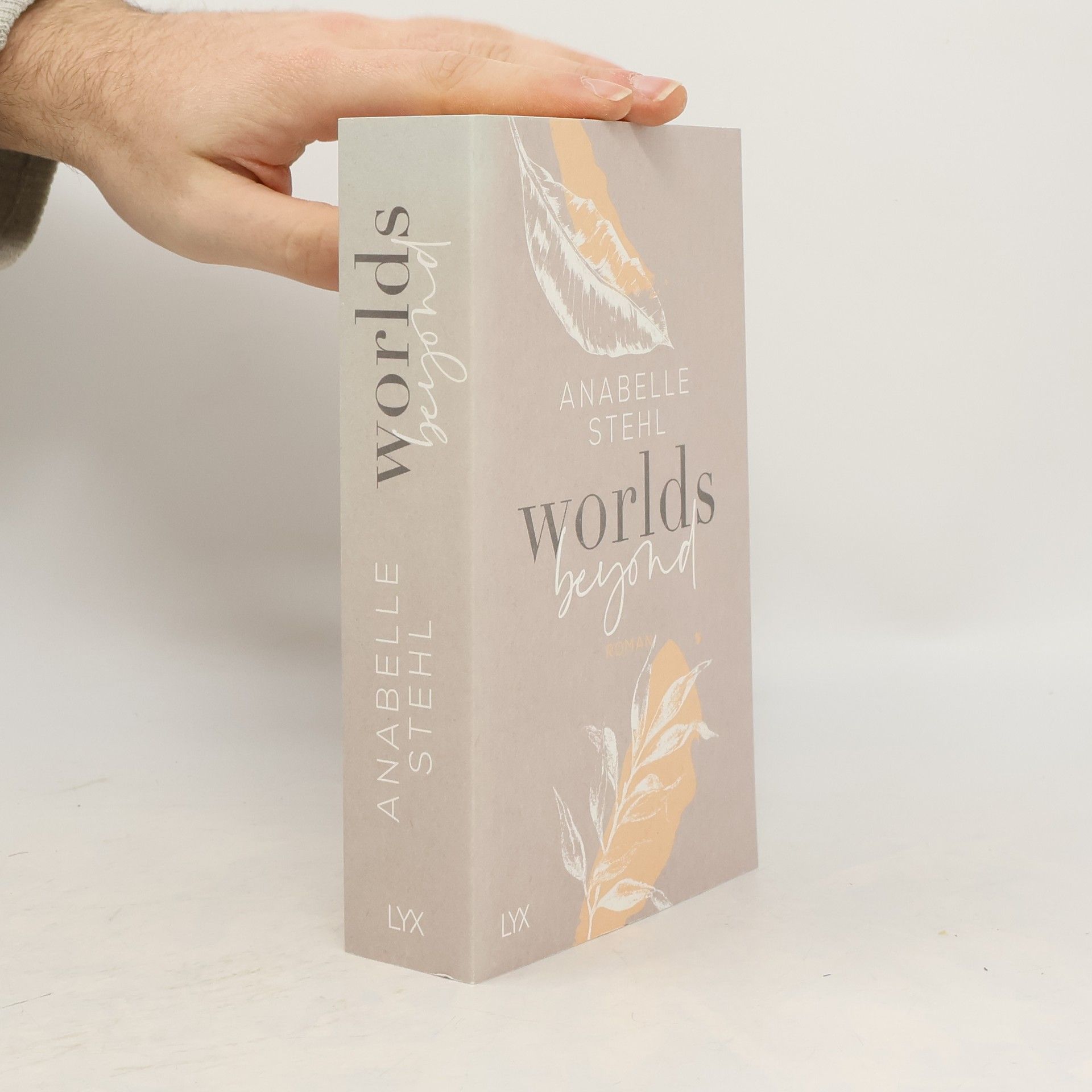 Anabelle Stehl Worlds beyond