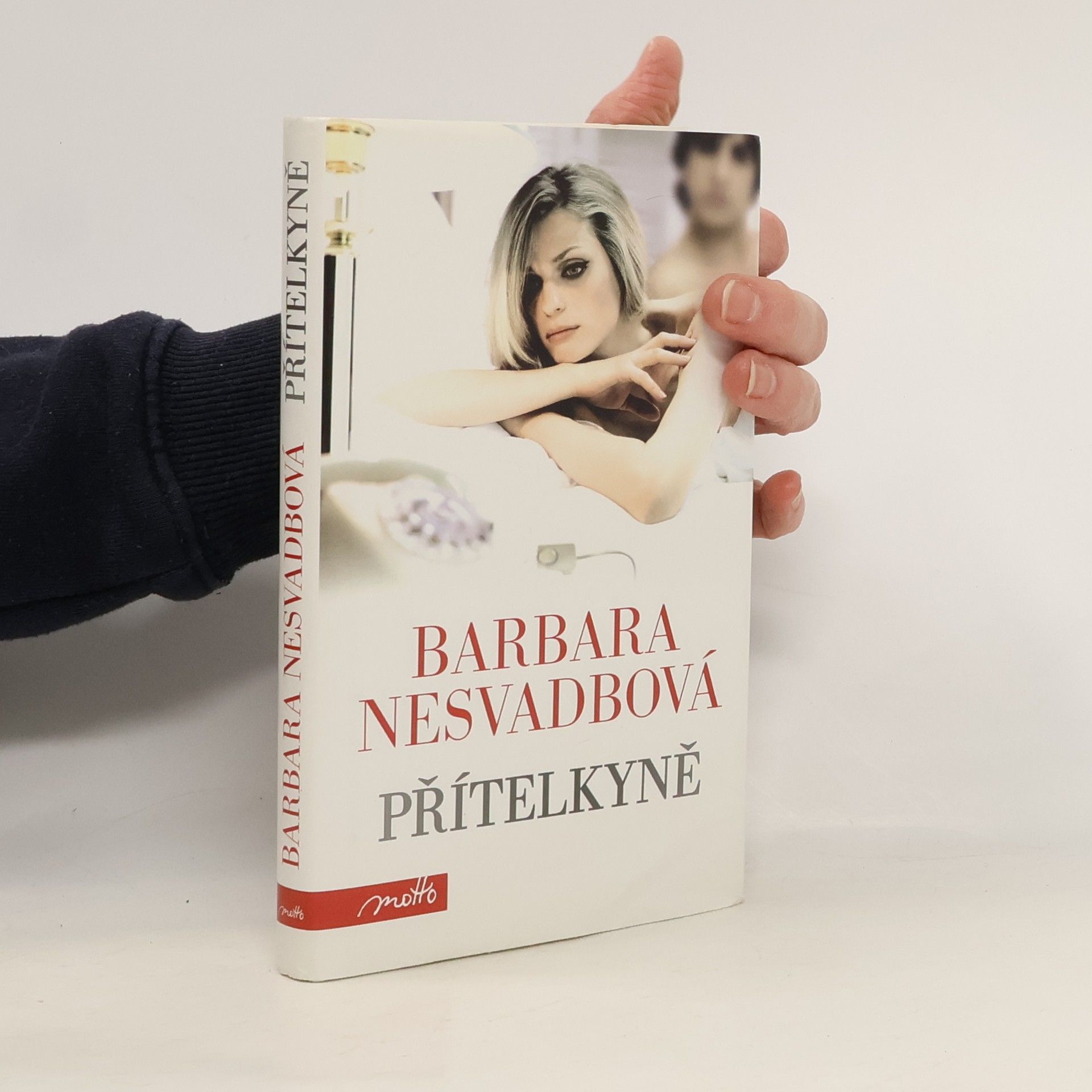 Bára Nesvadbová Přítelkyně