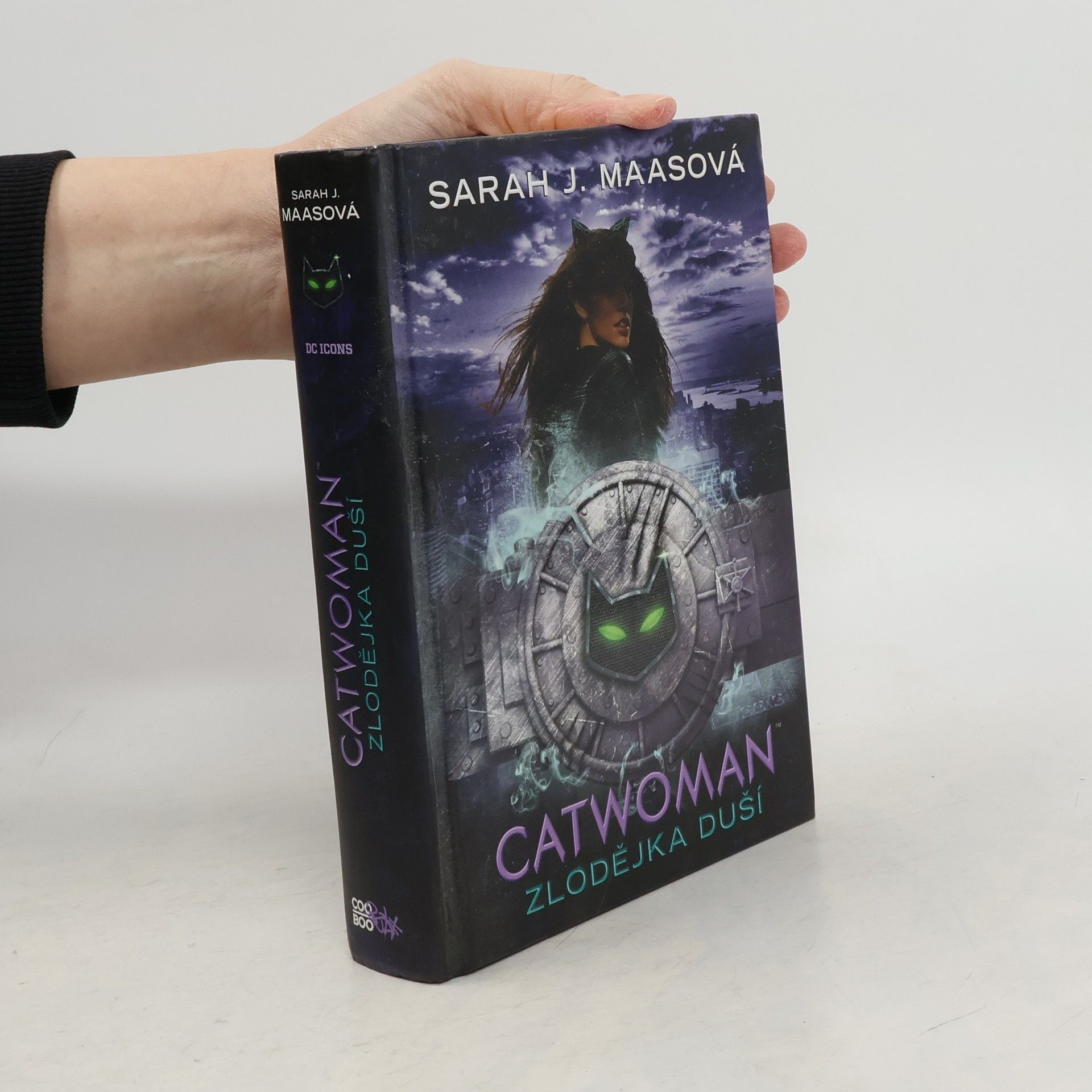 Sarah J. Maas Catwoman: Zlodějka duší