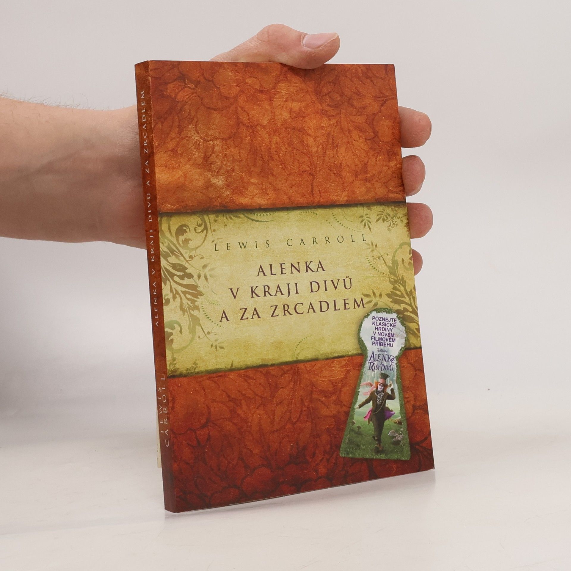 Alenka v kraji divů a za zrcadlem