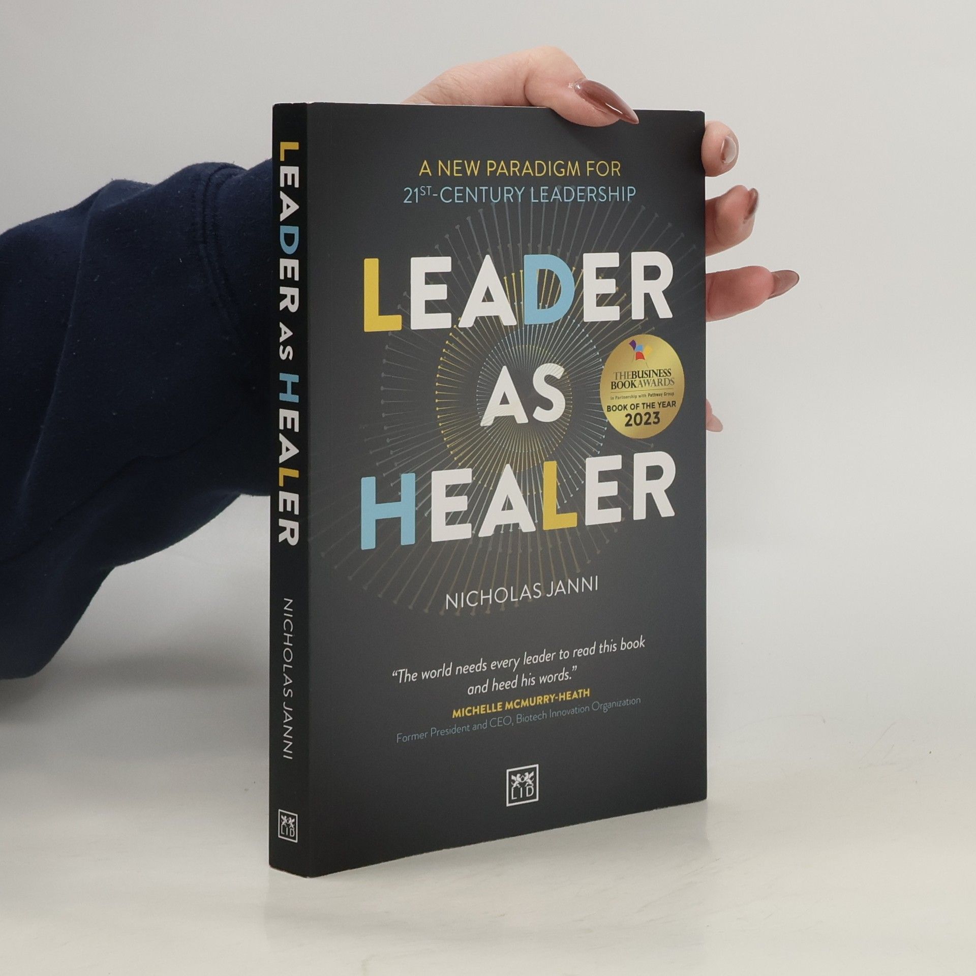 Nicholas Janni Leader As Healer