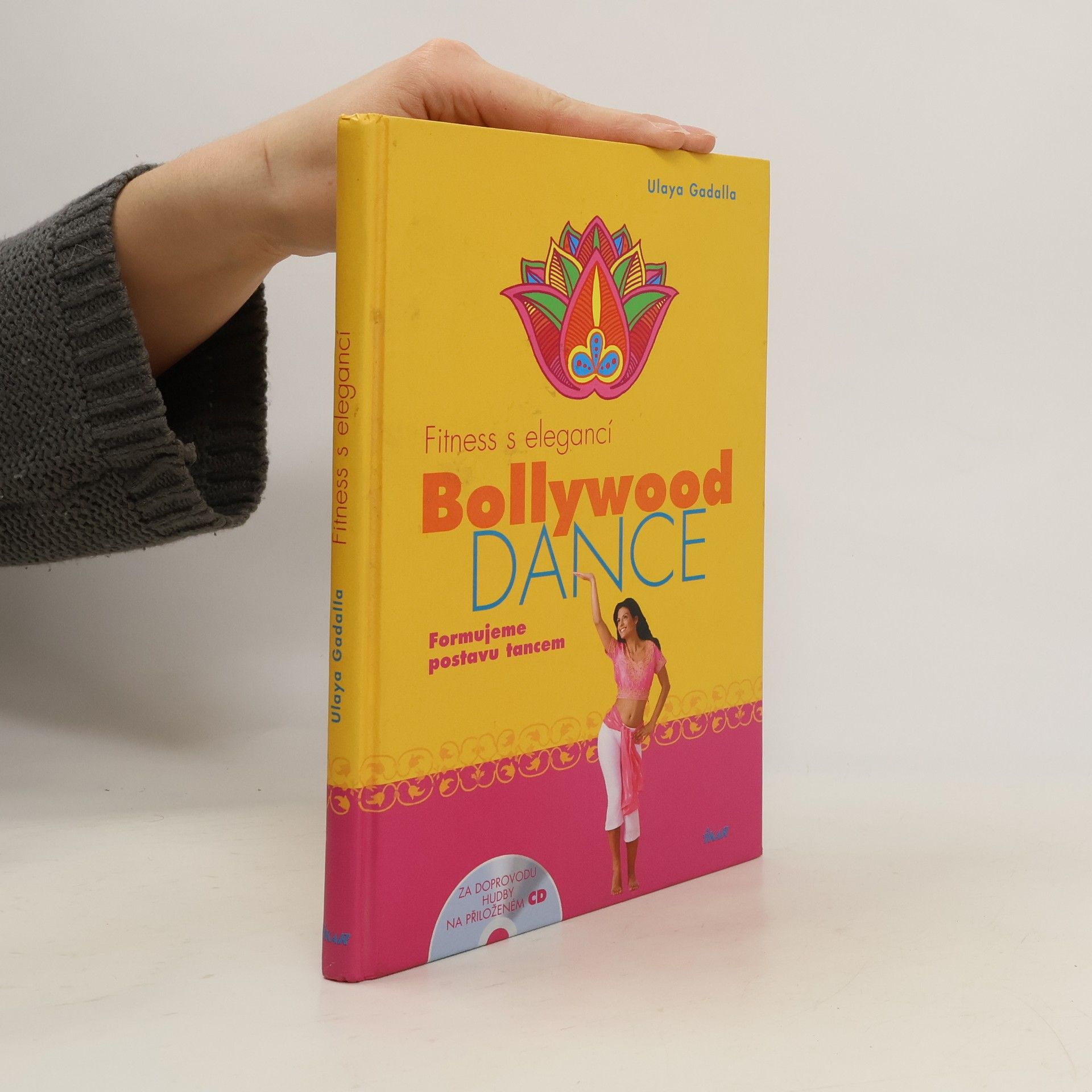 Ulaya Gadalla Bollywood Dance