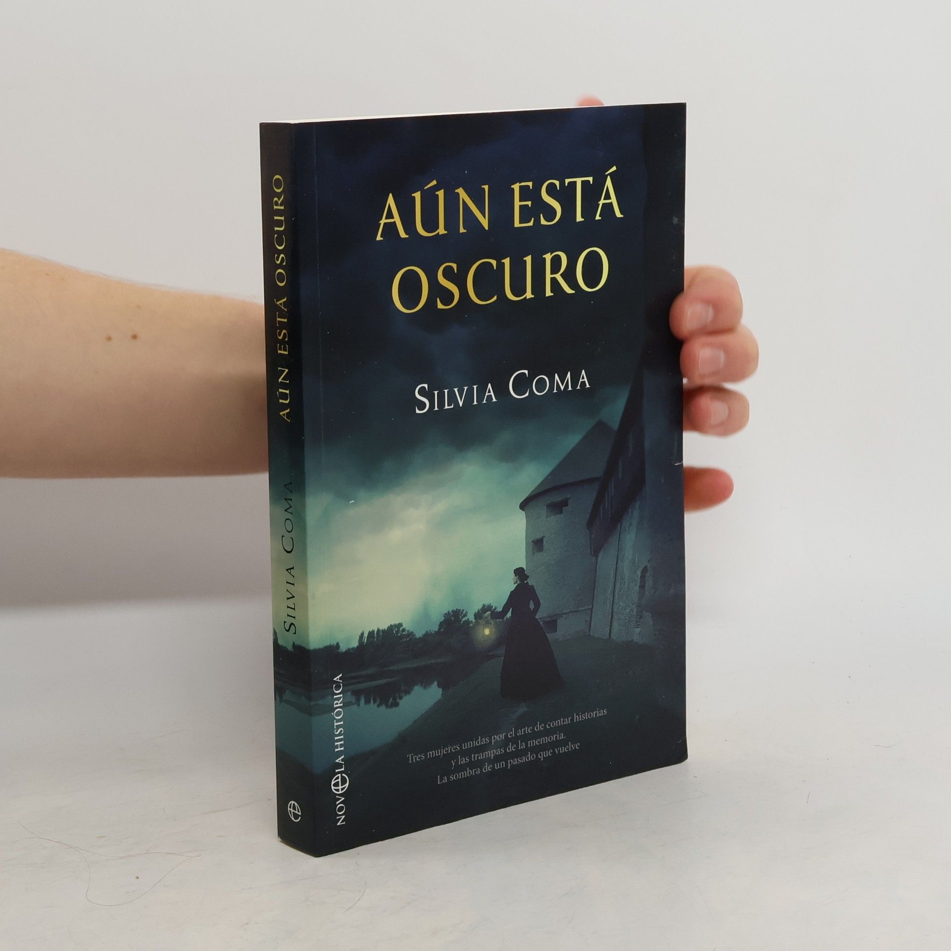 Novela histórica: Aún está oscuro