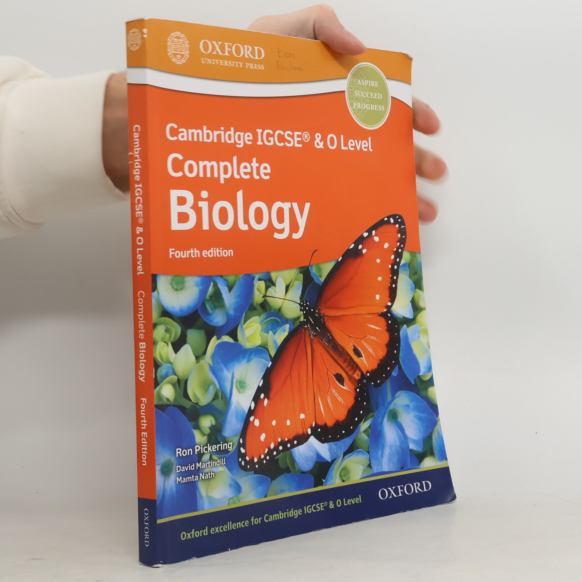 Cambridge IGCSE & O Level Complete Biology: Student Book