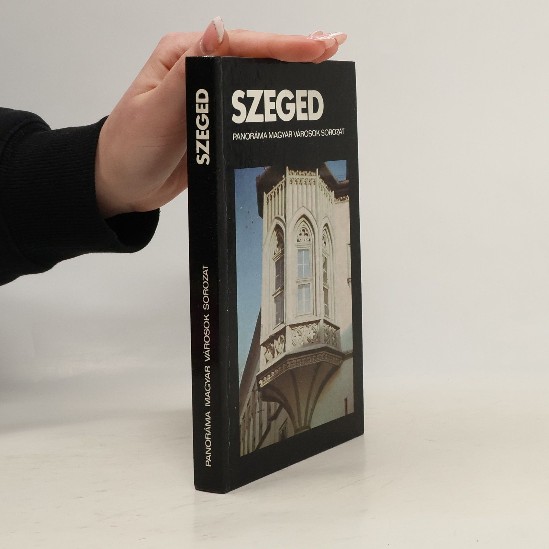 Collectif d'auteurs Szeged