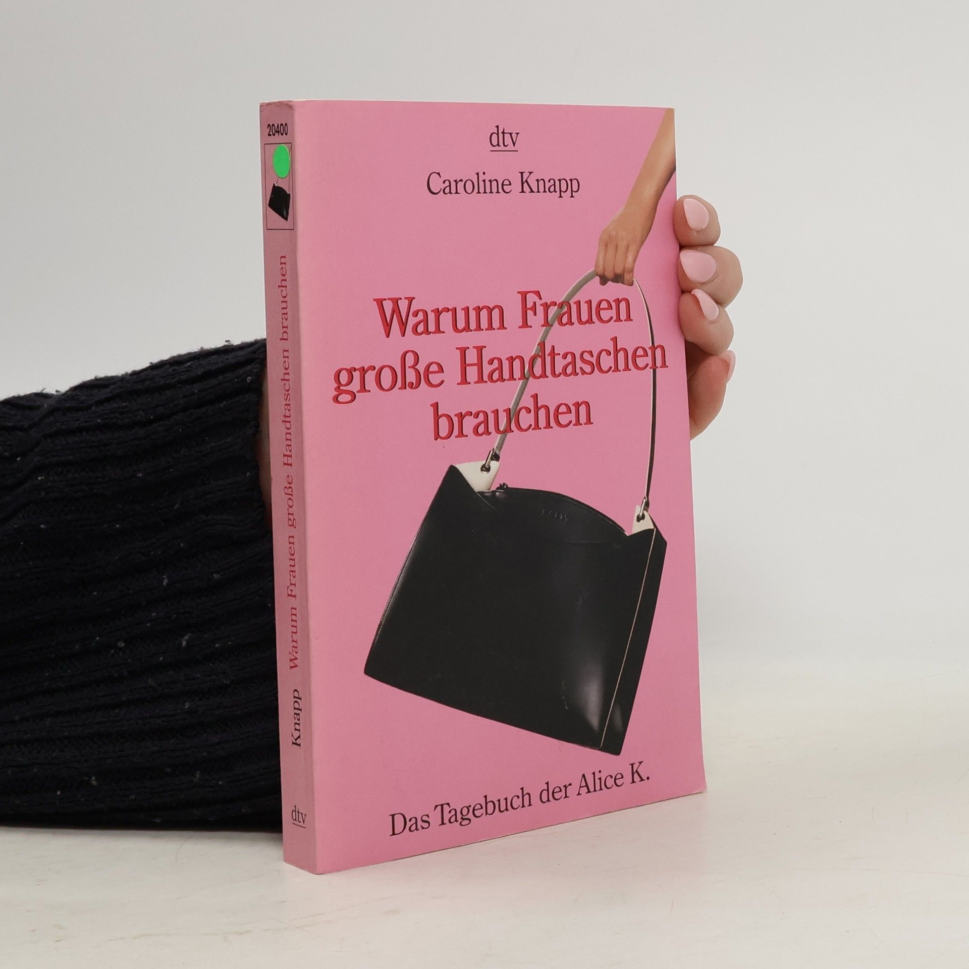 Warum Frauen große Handtaschen brauchen