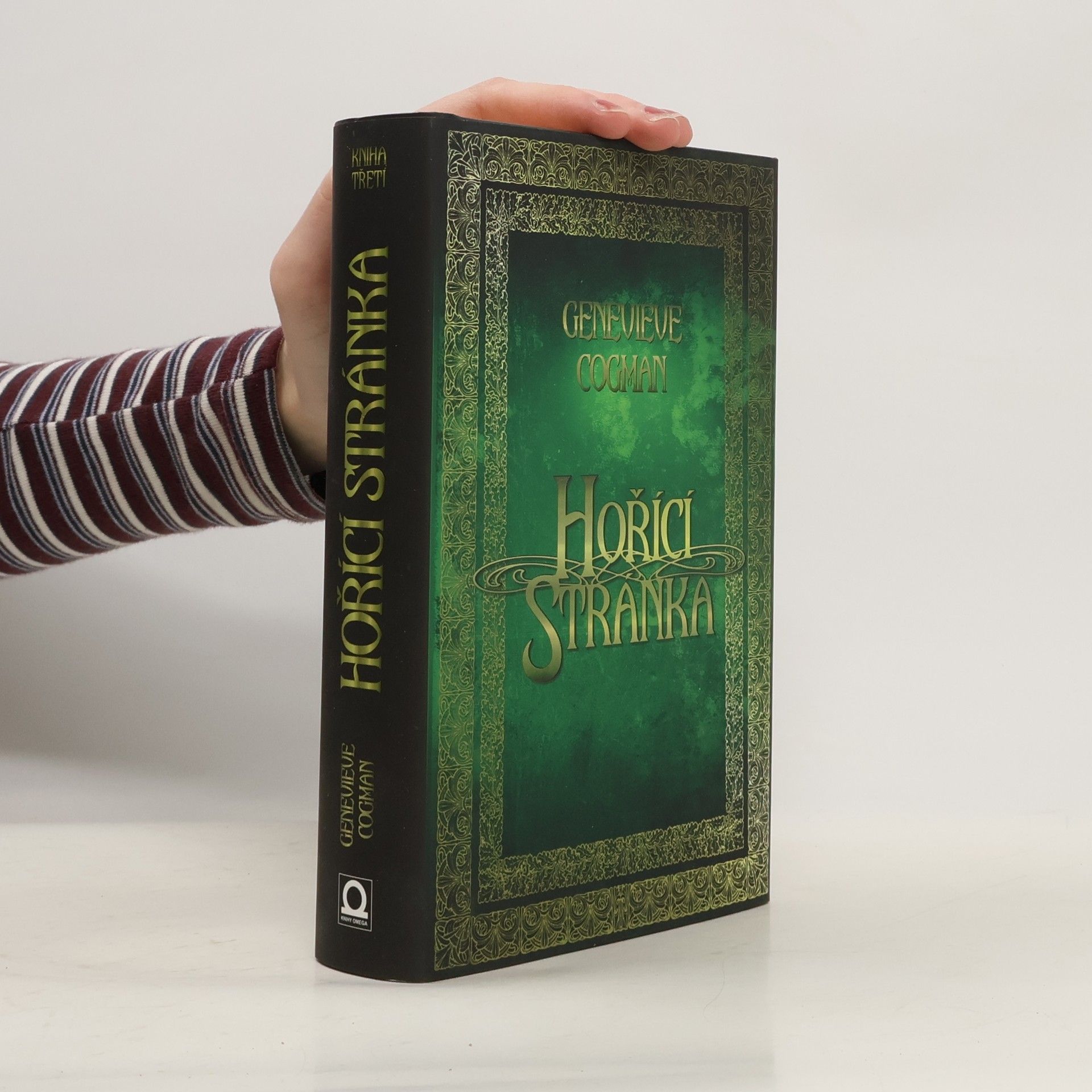 Neviditelná knihovna. Kniha třetí. Hořící stránka