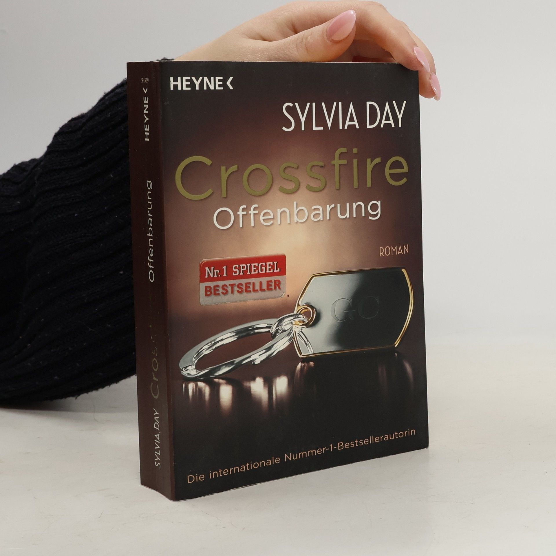 Crossfire. Offenbarung