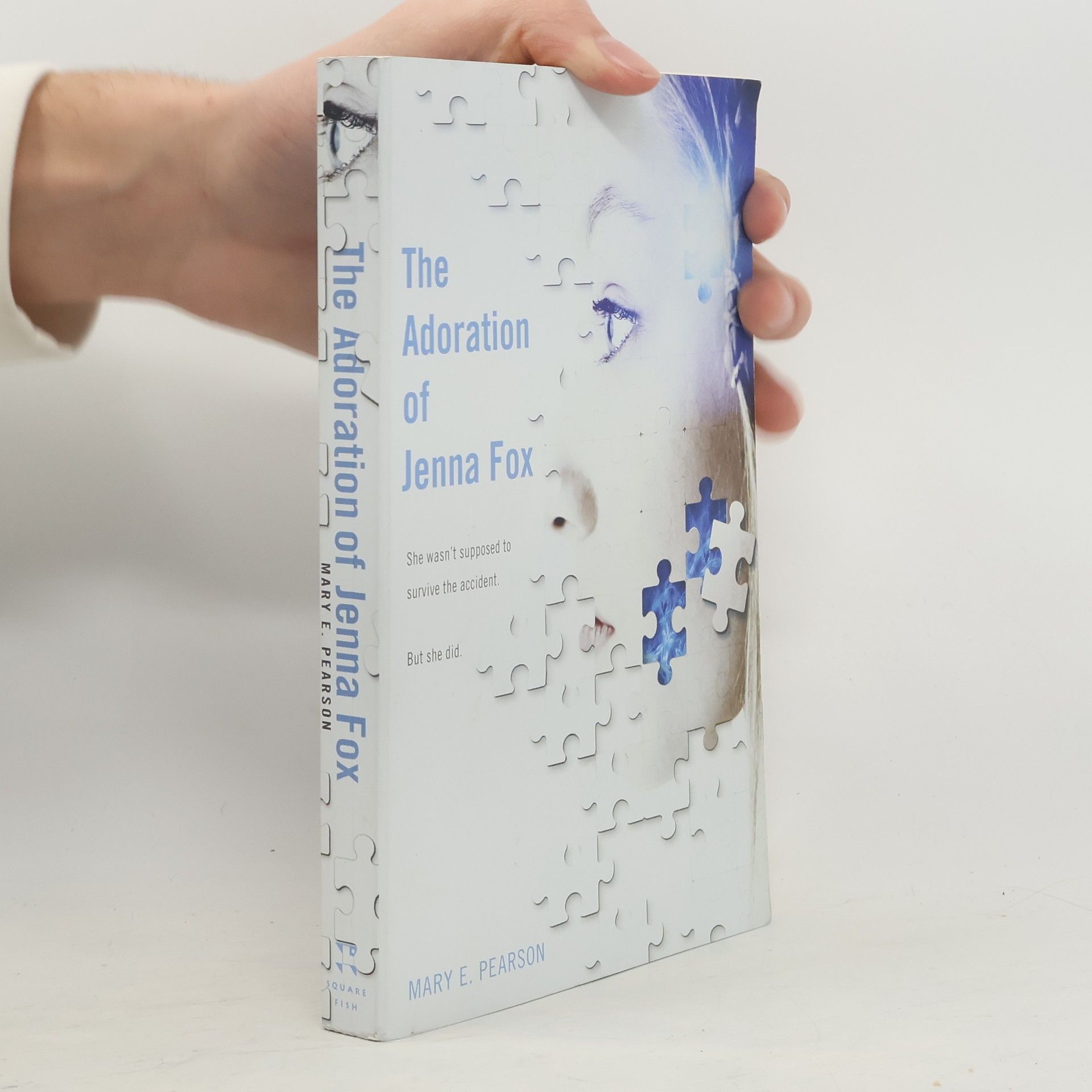 Mary E. Pearson Jenna Fox Chronicles - 1: The Adoration of Jenna Fox (English Edition)