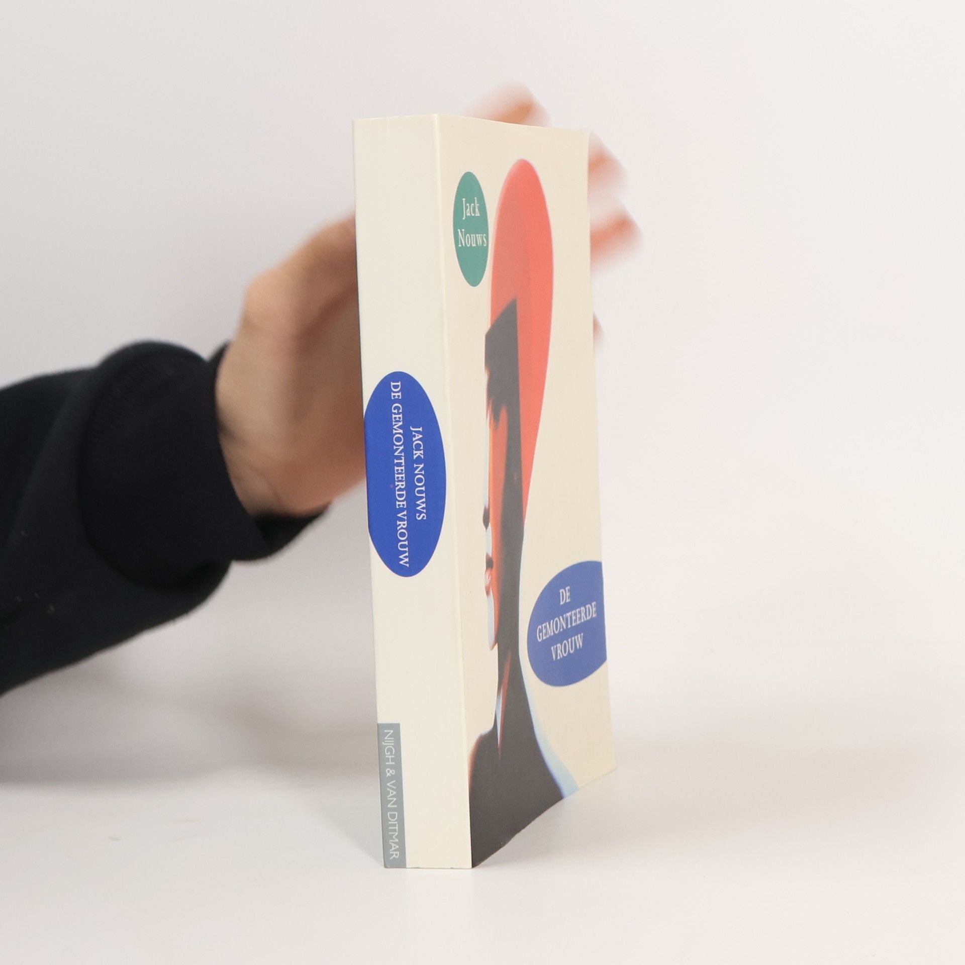 Jack Nouws De gemonteerde vrouw