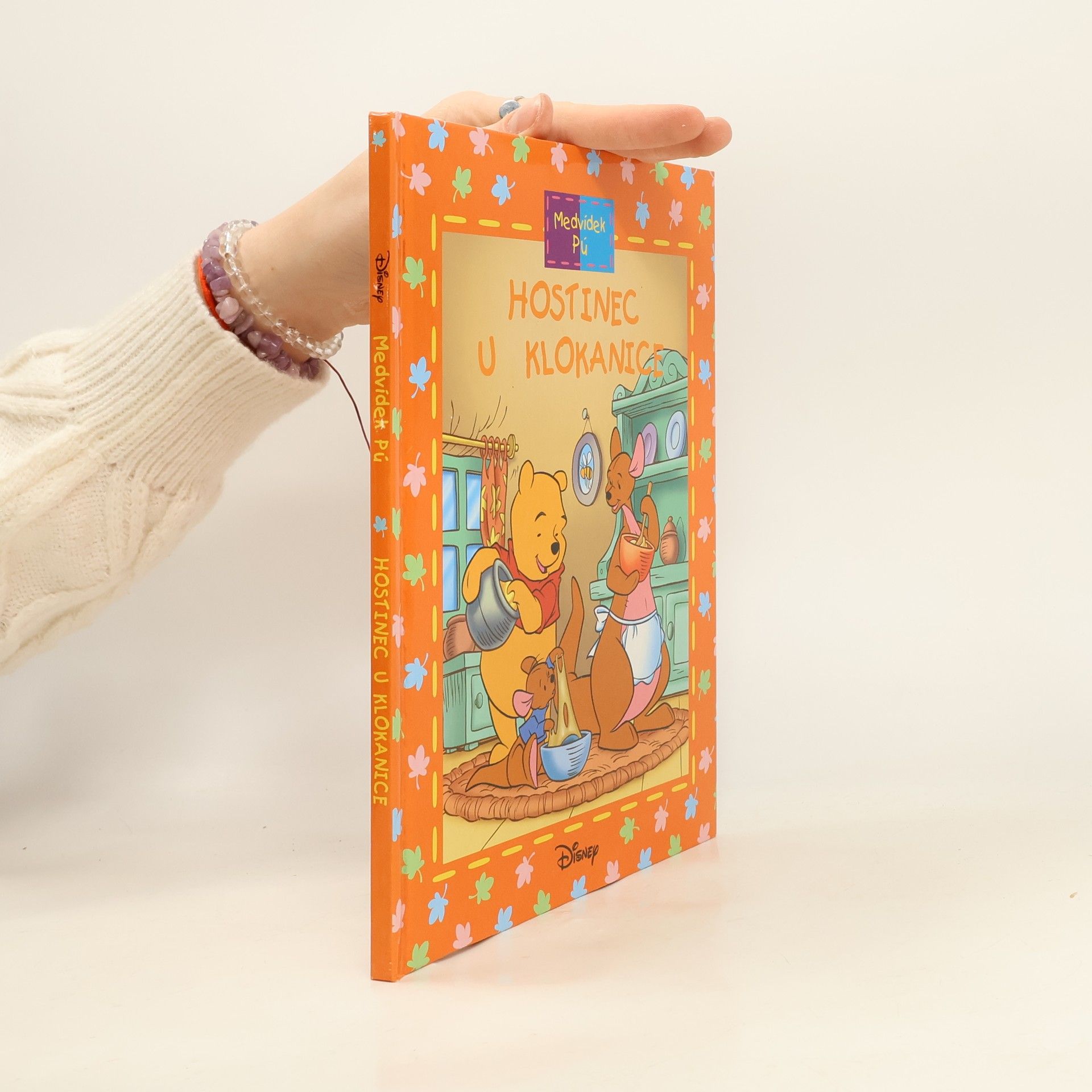 Ysenda Maxtone Graham Hostinec U klokanice