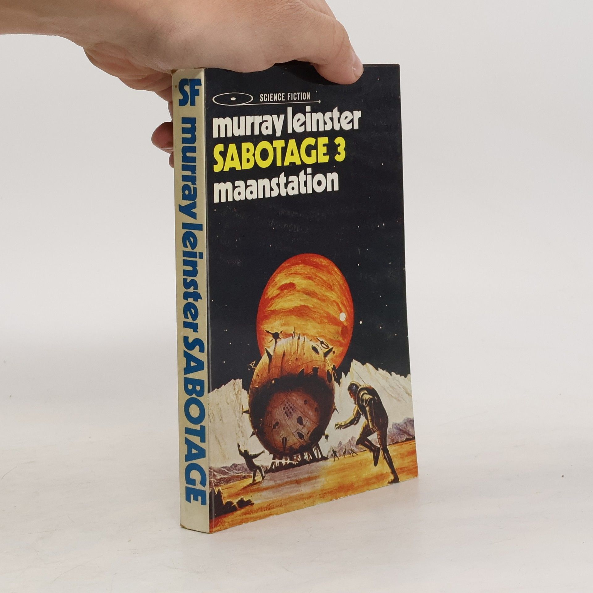 Murray Leinster Maanstation