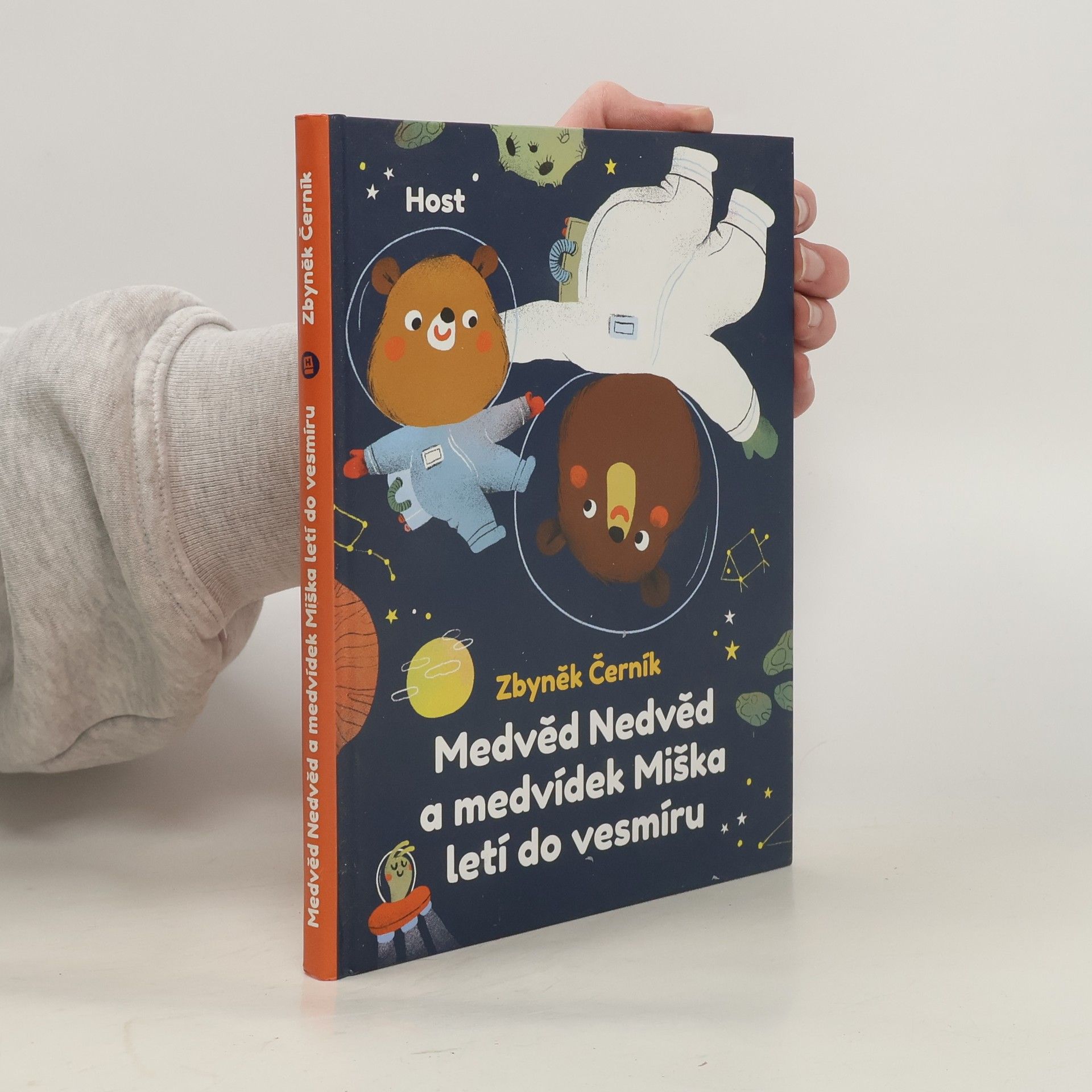 Medvěd Nedvěd a medvídek Miška letí do vesmíru